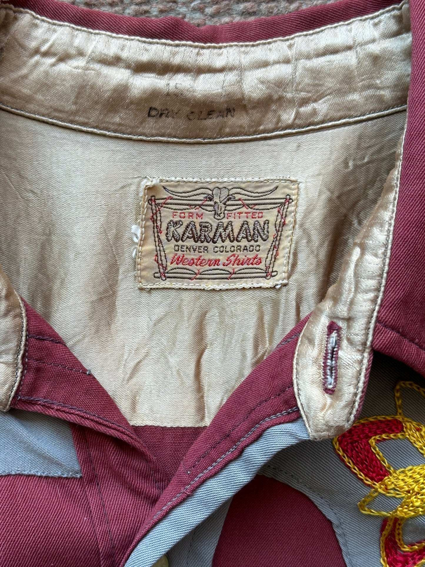 Tag detail shot of Vintage Karman Chainstitched Pearl Snap Western Shirt SZ M | Vintage Chainstitch Gabardine Seattle | Barn Owl Vintage Seattle