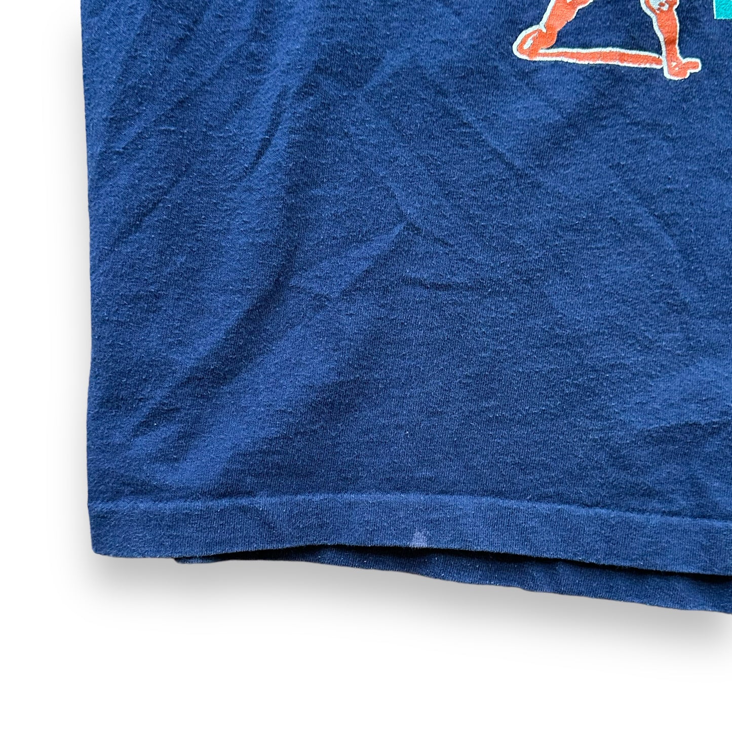 Single Stitch Hem on Vintage 1995 Seattle Mariners Tee SZ L | Vintage Single Stitch Mariners T-Shirts Seattle | Barn Owl Vintage Tees Seattle
