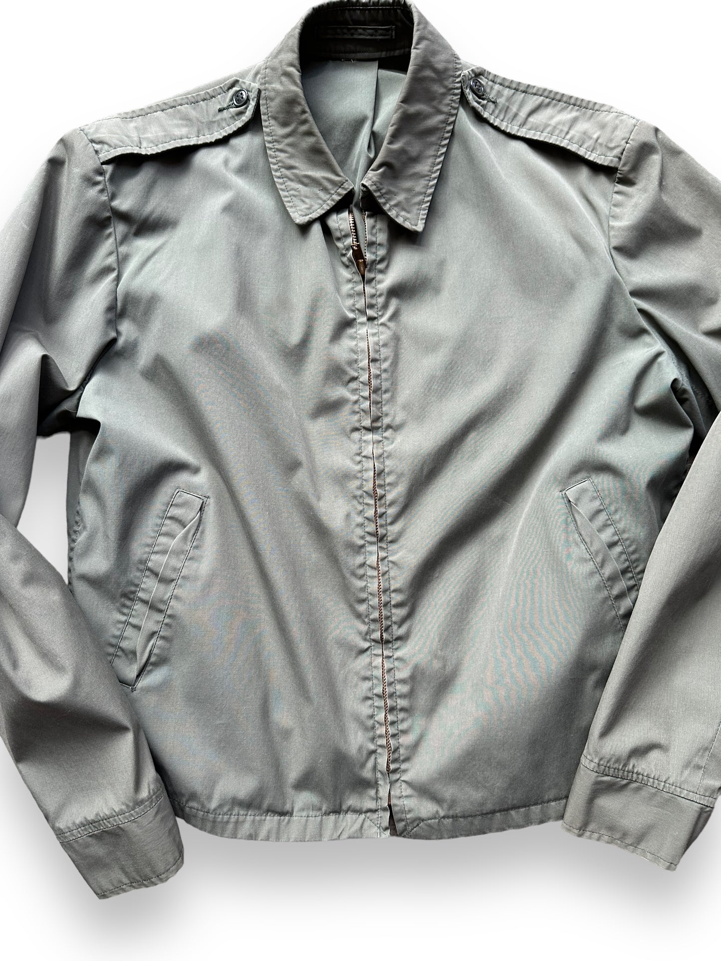 Front Detail on Vintage Lightweight US Army Jacket SZ M-L | Vintage Military Jackets Seattle | Barn Owl Vintage Clothing Seattle