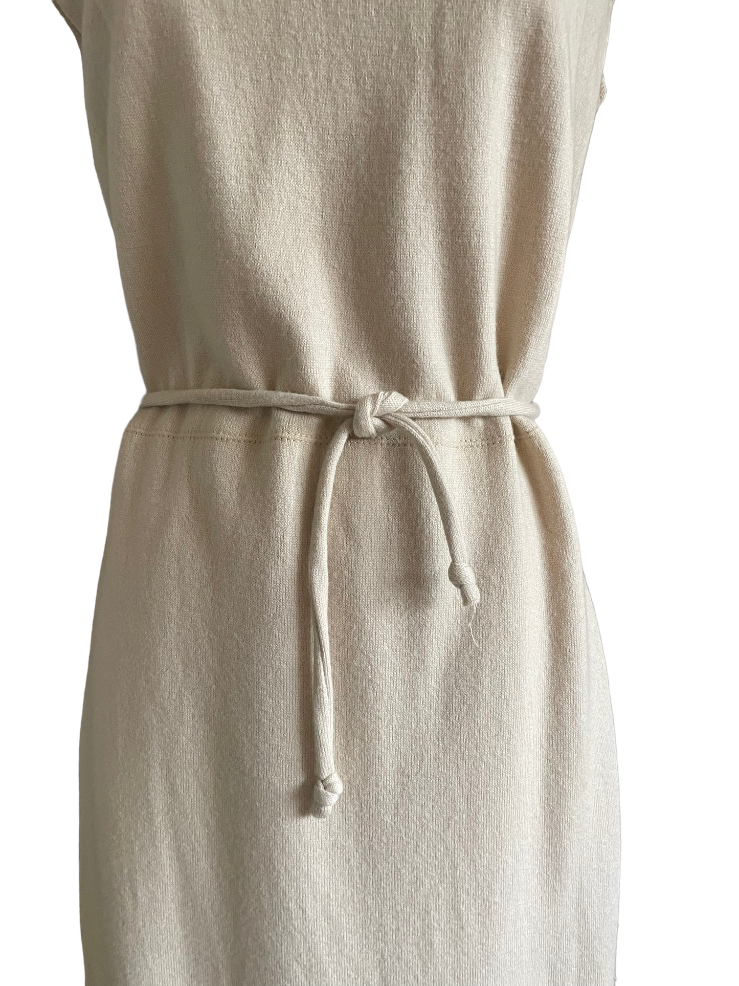 Vintage 1960s Jantzen Cream Wool Dress SZ Med | Barn Owl Vintage | Seattle Vintage Dresses Mid view of waist and belt.