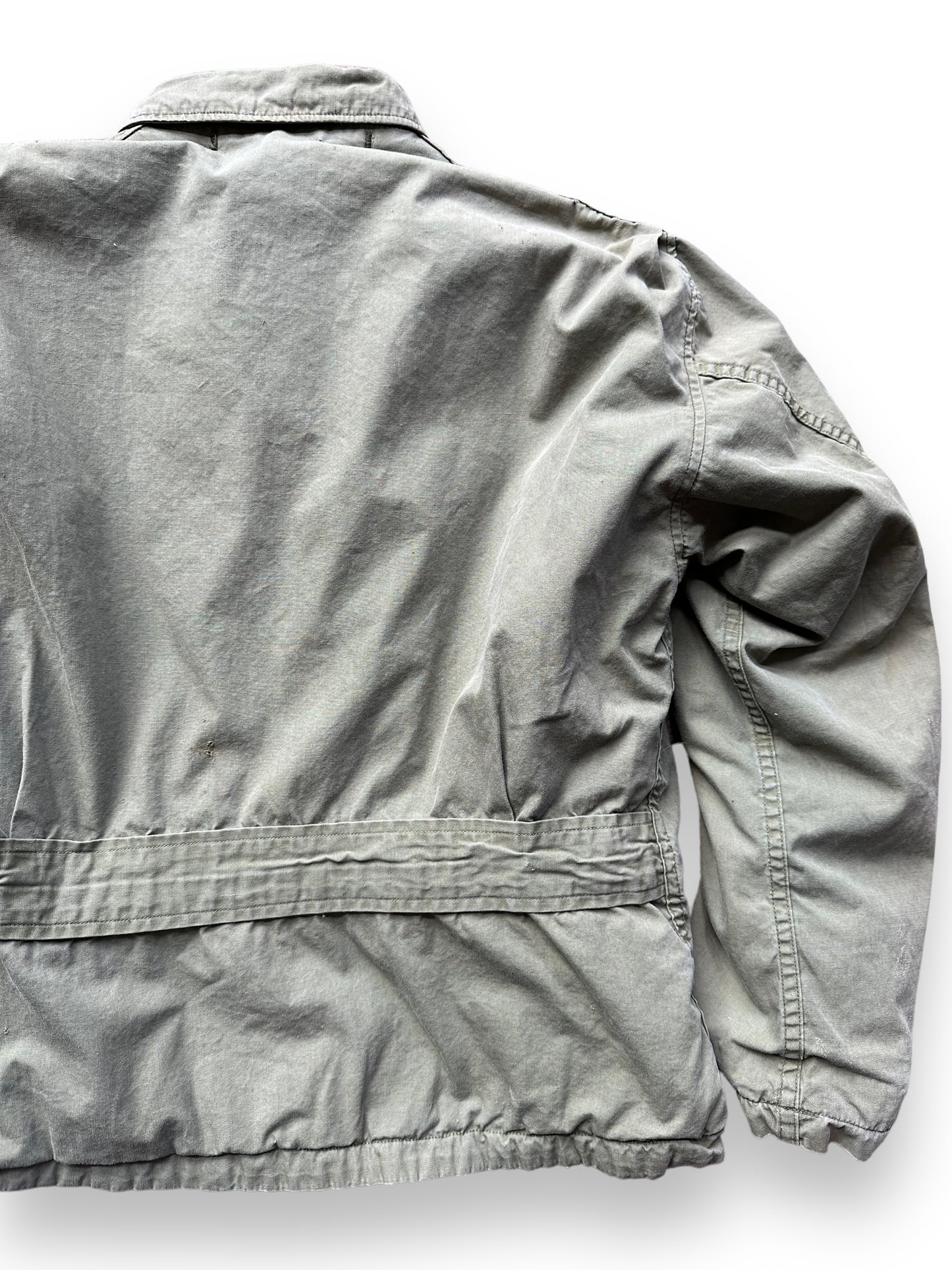 Right Rear View of Vintage WWII USN M-41 Field Jacket SZ M | Seattle Vintage Military Gear | Barn Owl Vintage Clothing Seattle