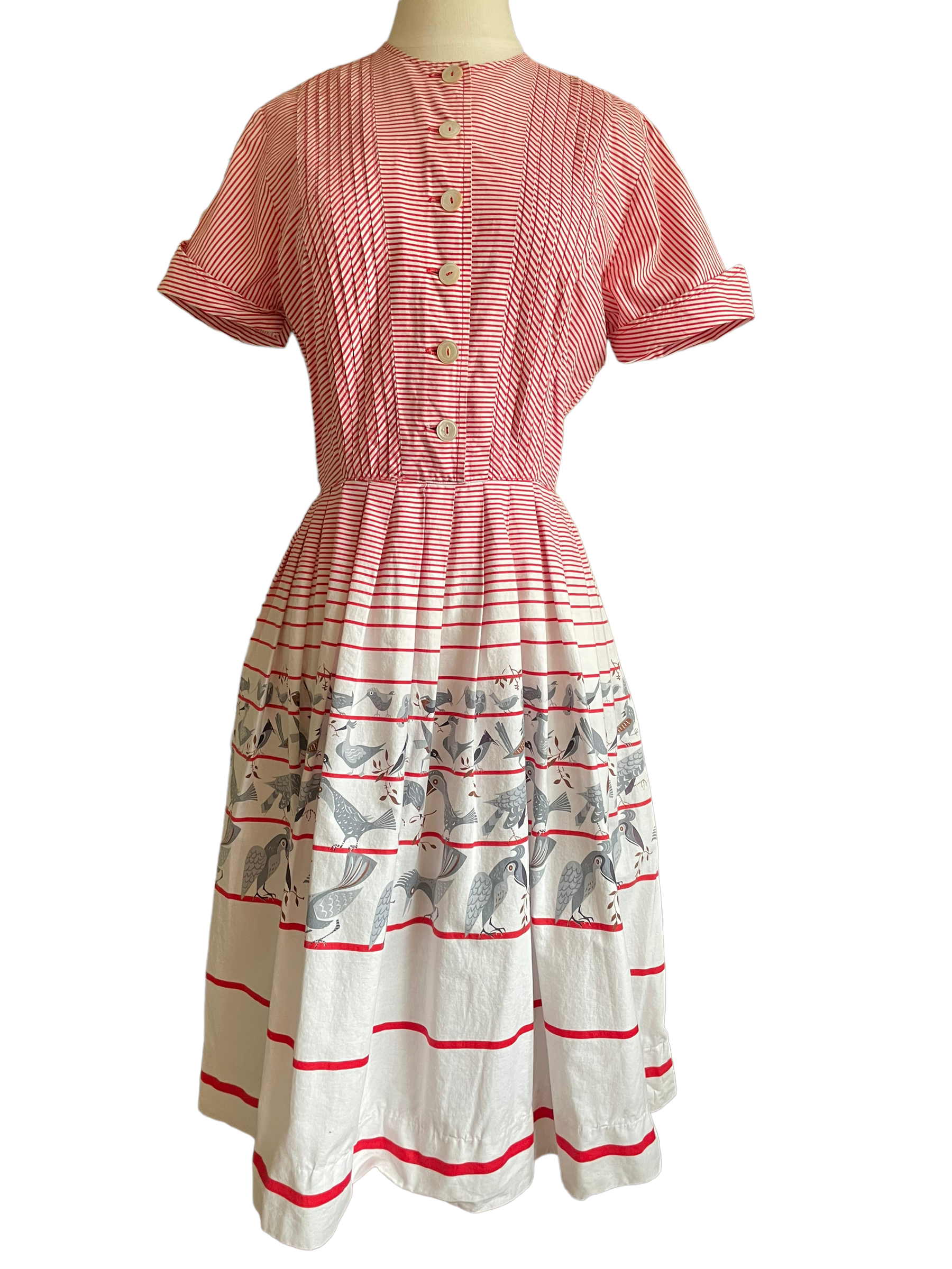 Vintage 1950s Novelty Bird Dress SZ S | Barn Owl Vintage | Seattle Vin The Barn Owl Vintage Goods Vintage 1950s Novelty Bird Dress SZ S | Barn Owl Vintage | Seattle Vin The Barn Owl Vintage Goods