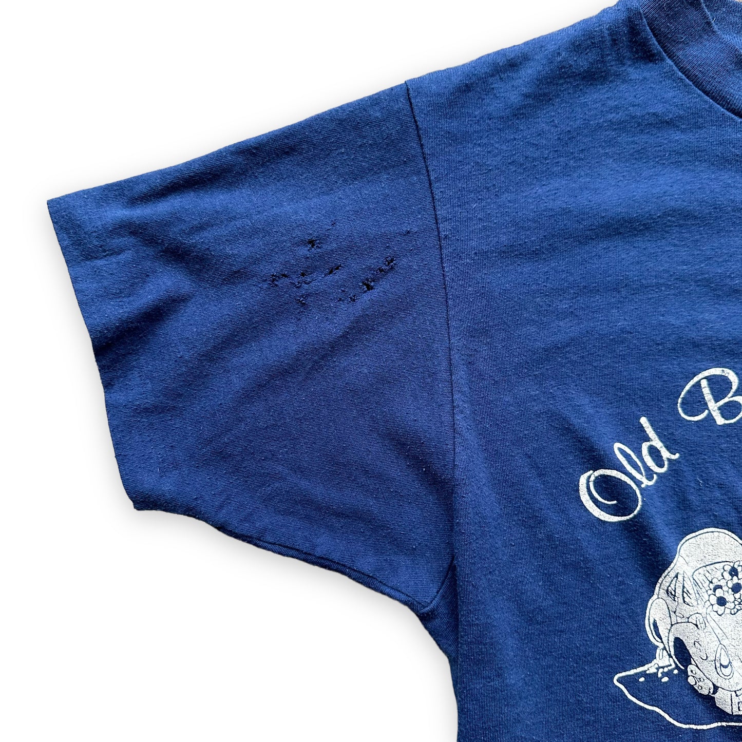 Damage to Right Sleeve on Vintage Old Bugs Never Die Tee SZ M | Barn Owl Vintage Seattle | Vintage VW Bugs Tees