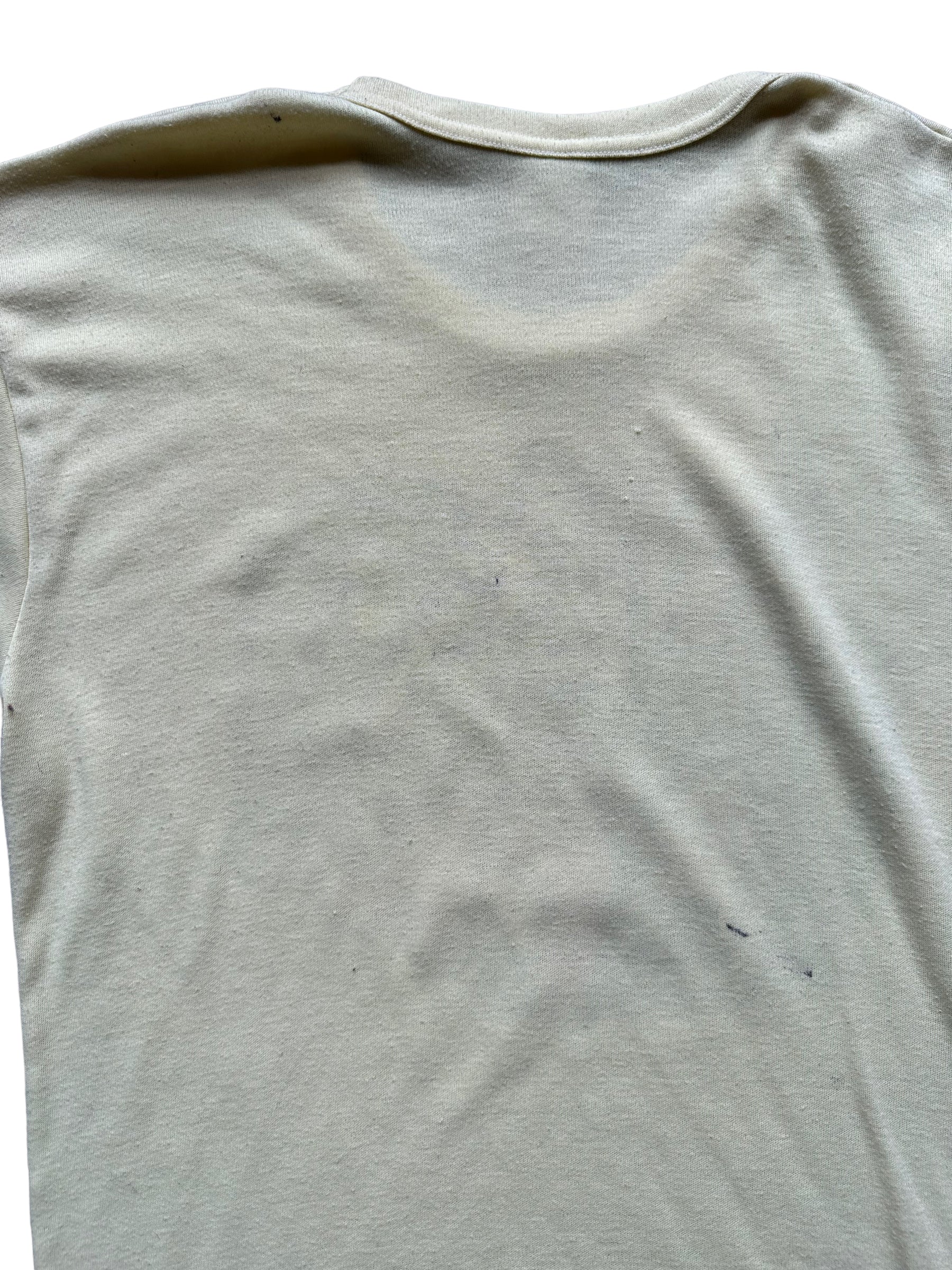 Rear Upper Detail on Vintage Bula Fiji Yellow Graphic Tee SZ L | Vintage T-Shirts Seattle | Barn Owl Vintage Tees Seattle