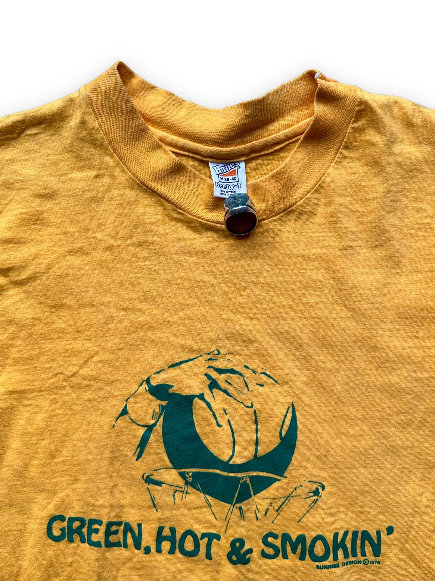 Upper Chest View of Vintage 1978 Seattle Supersonics Green, Hot & Smoking Playoff Tee SZ M | Vintage Seattle SuperSonics Tees | Barn Owl Vintage