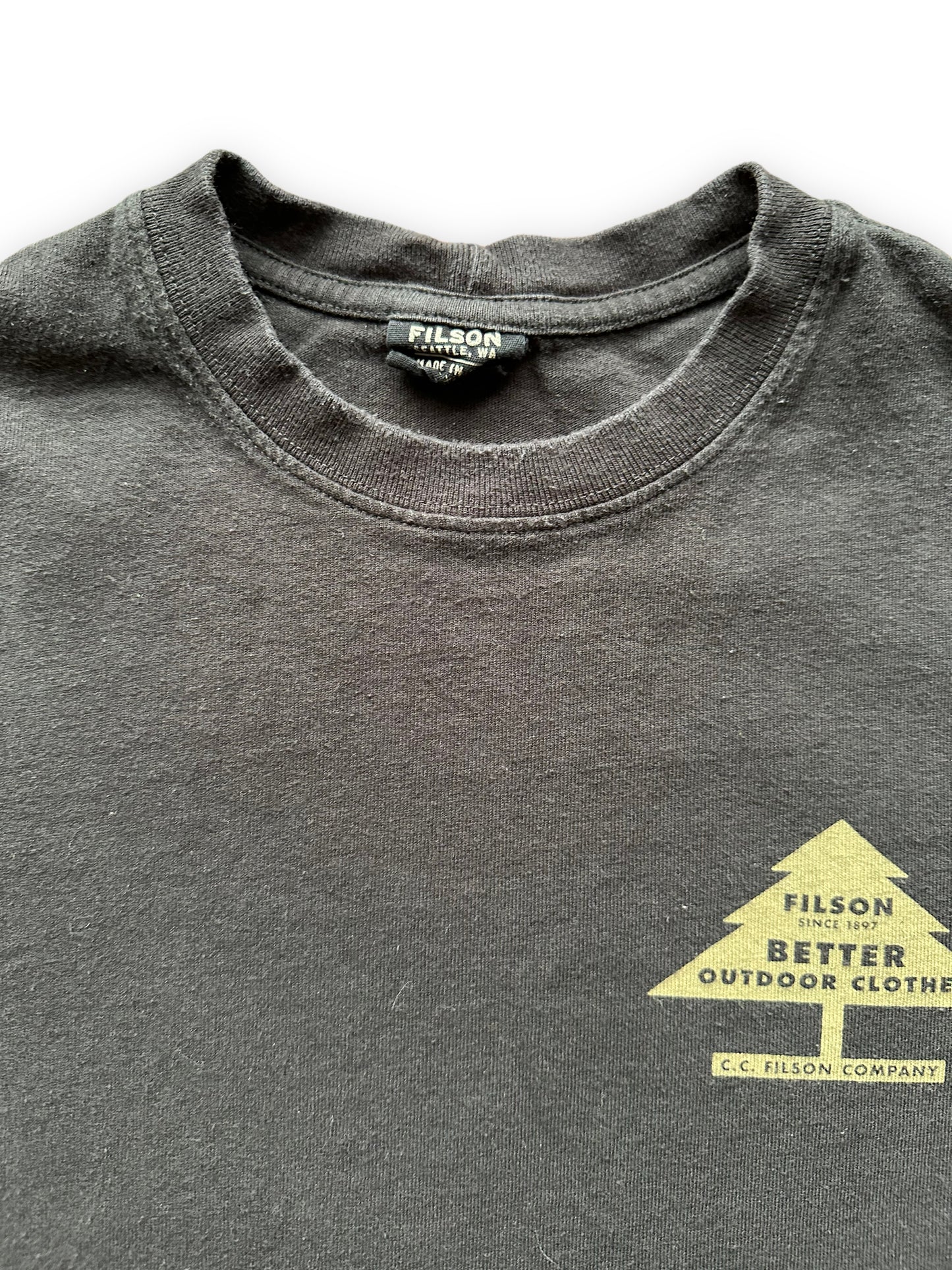 Tag View of Filson Black Beaver Tee SZ XS | Barn Owl Vintage Goods | Filson Graphic Tees Seattle
