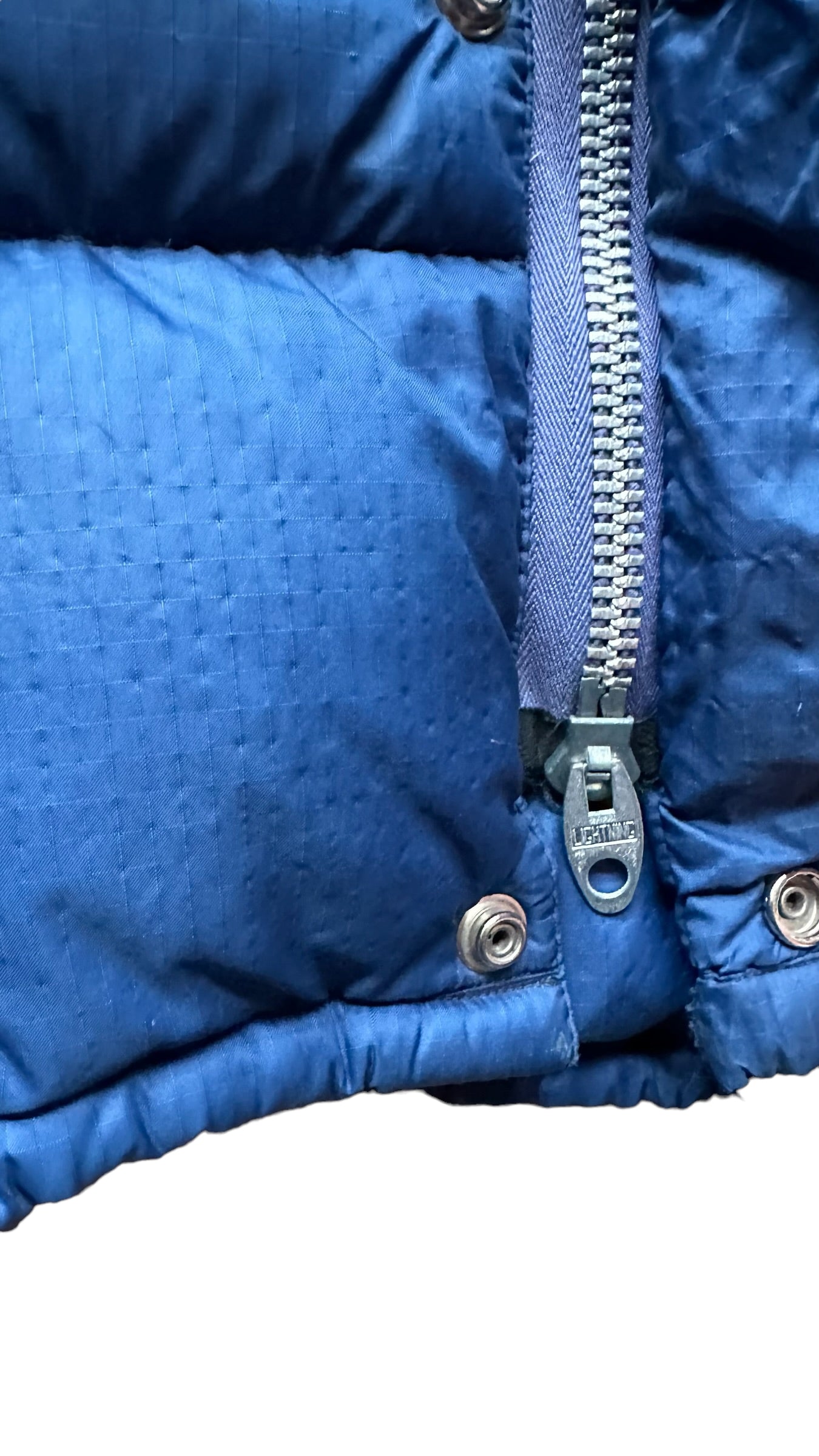 Lightning Zip View on Vintage Sprung Blue Goose Down Puffer Jacket SZ XL | Vintage Puffer Jacket Seattle | Barn Owl Vintage Seattle
