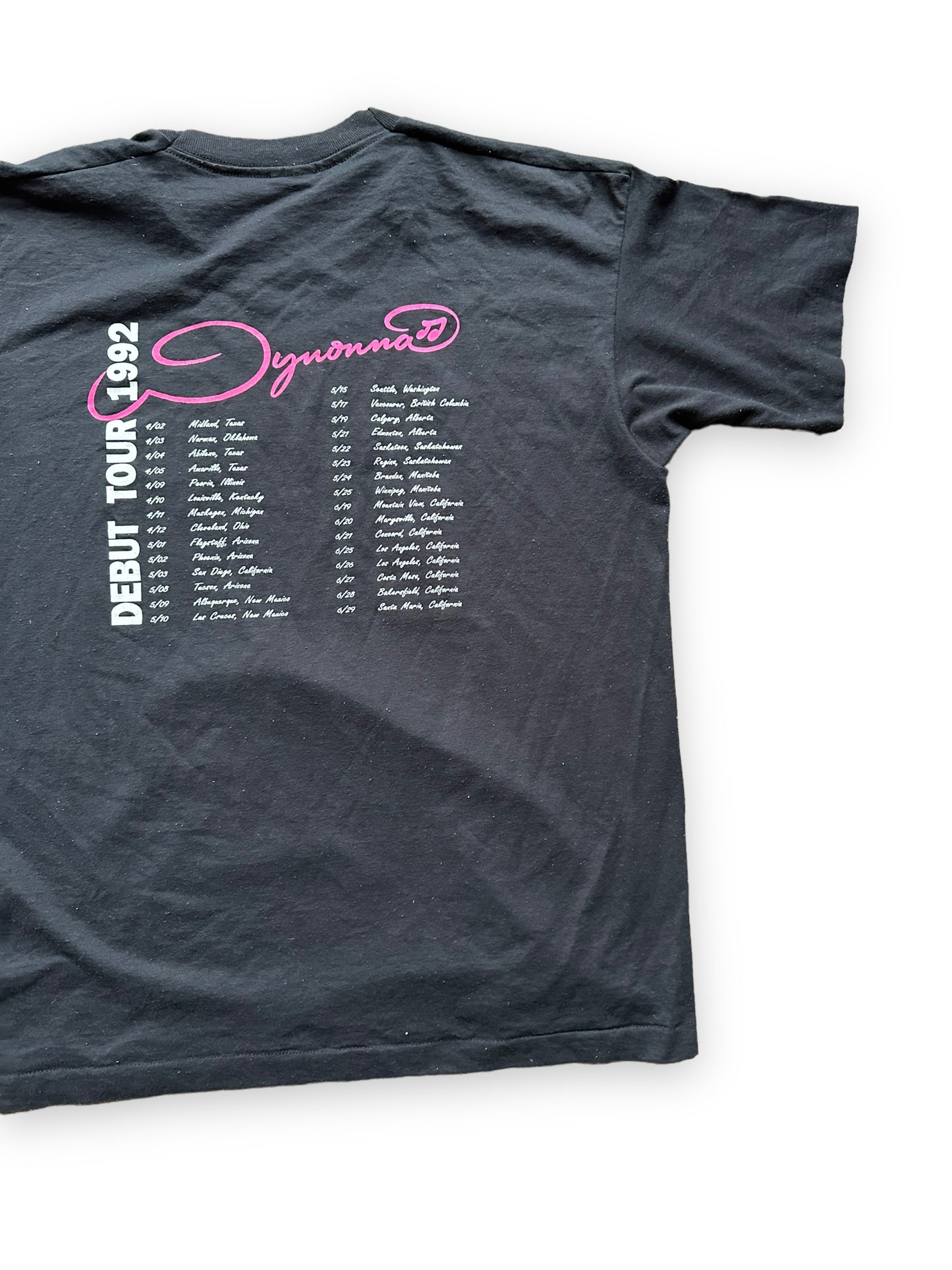 Right Rear View of Vintage Wynonna Judd 1992 Debut Tour Tee SZ XL | Country Music T-Shirts Seattle | Barn Owl Vintage Goods
