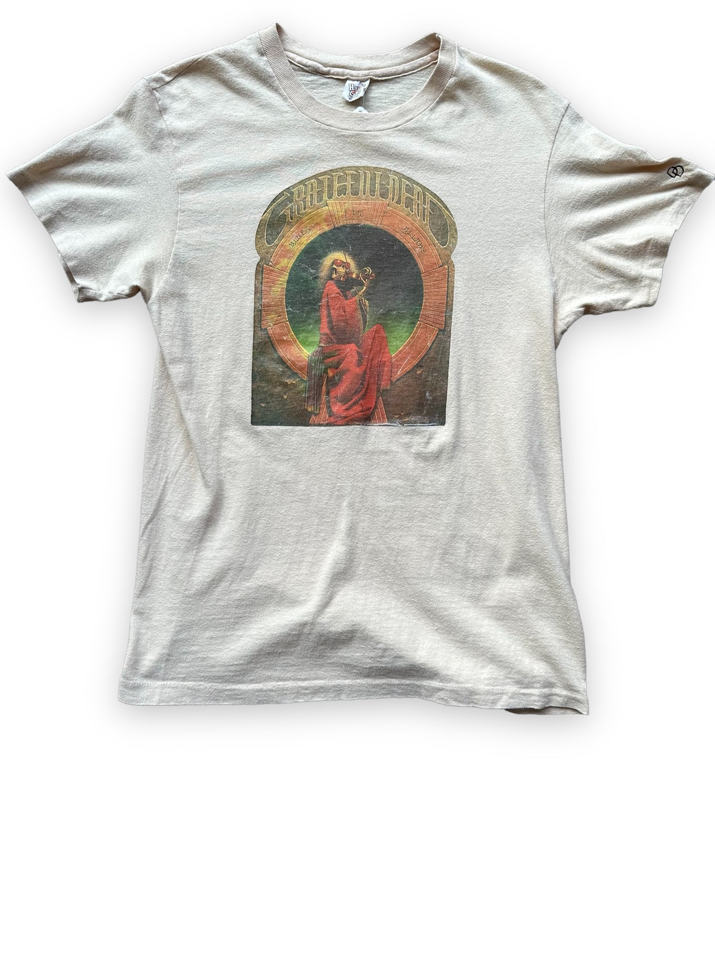 Front View of Vintage Grateful Dead Blues for Allah Cleveland 8-26-80 Tour Tee SZ M | Vintage Grateful Dead Tee Seattle | Barn Owl Vintage