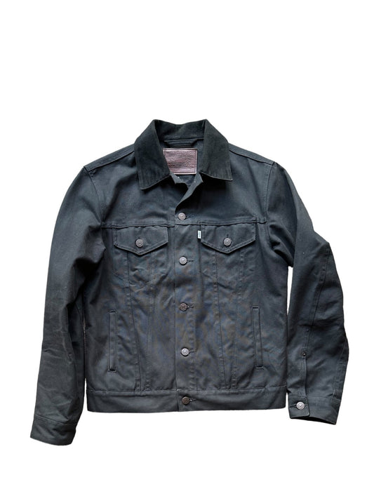 Front View of Black Levis X Filson Type III Trucker Jacket SZ Medium |  Filson Levis Trucker Jacket | Vintage Workwear Seattle