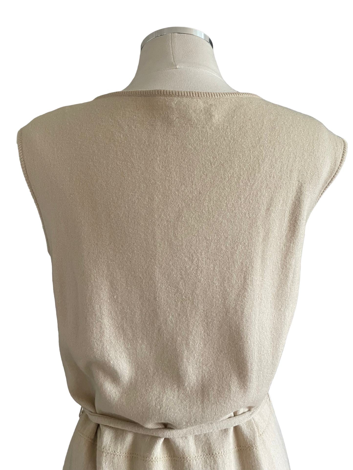 Vintage 1960s Jantzen Cream Wool Dress SZ Med | Barn Owl Vintage | Seattle Vintage Dresses Upper back view.