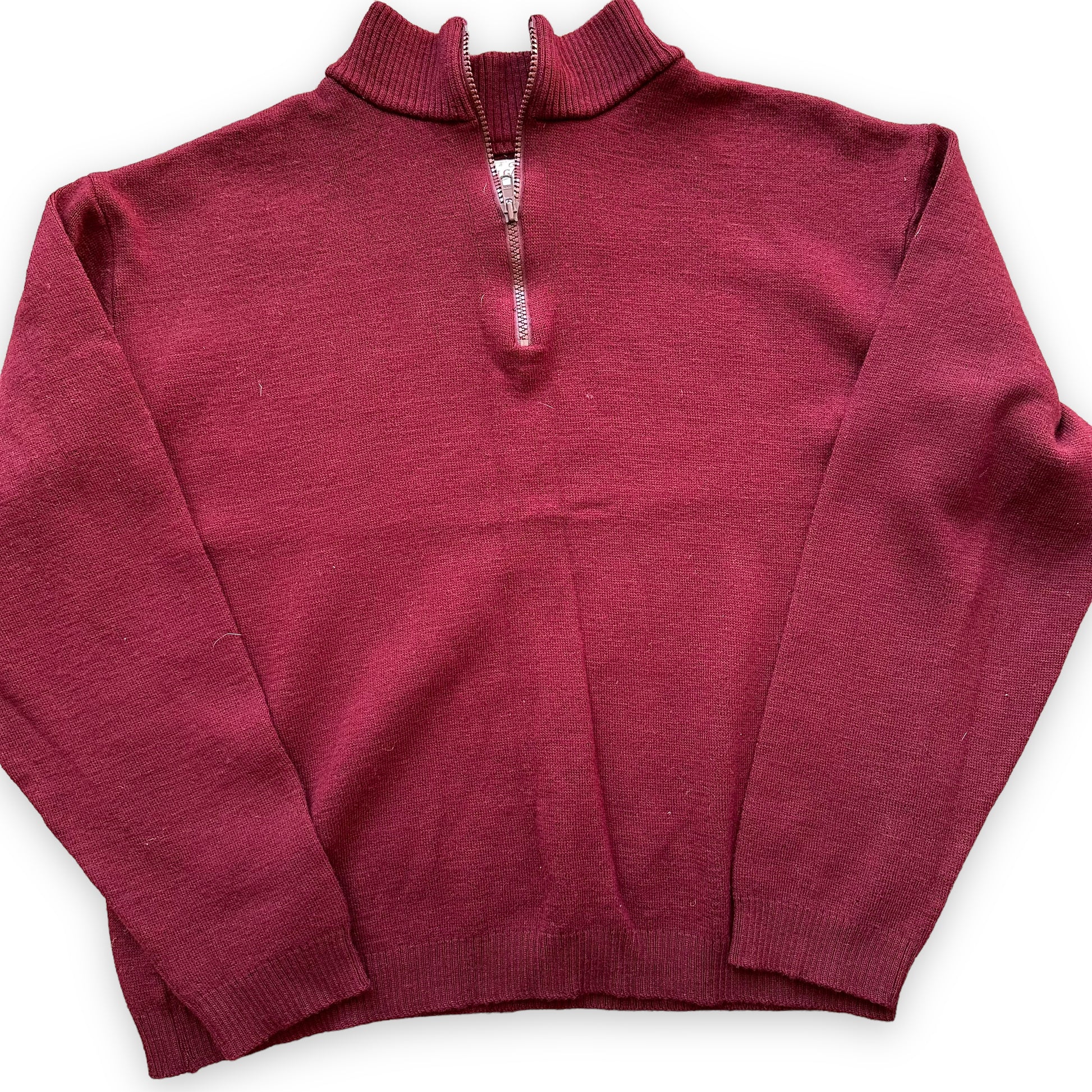 Front Detail on Filson Style 719 Zip Up Burgundy Sweater SZ L | Vintage Workwear Seattle