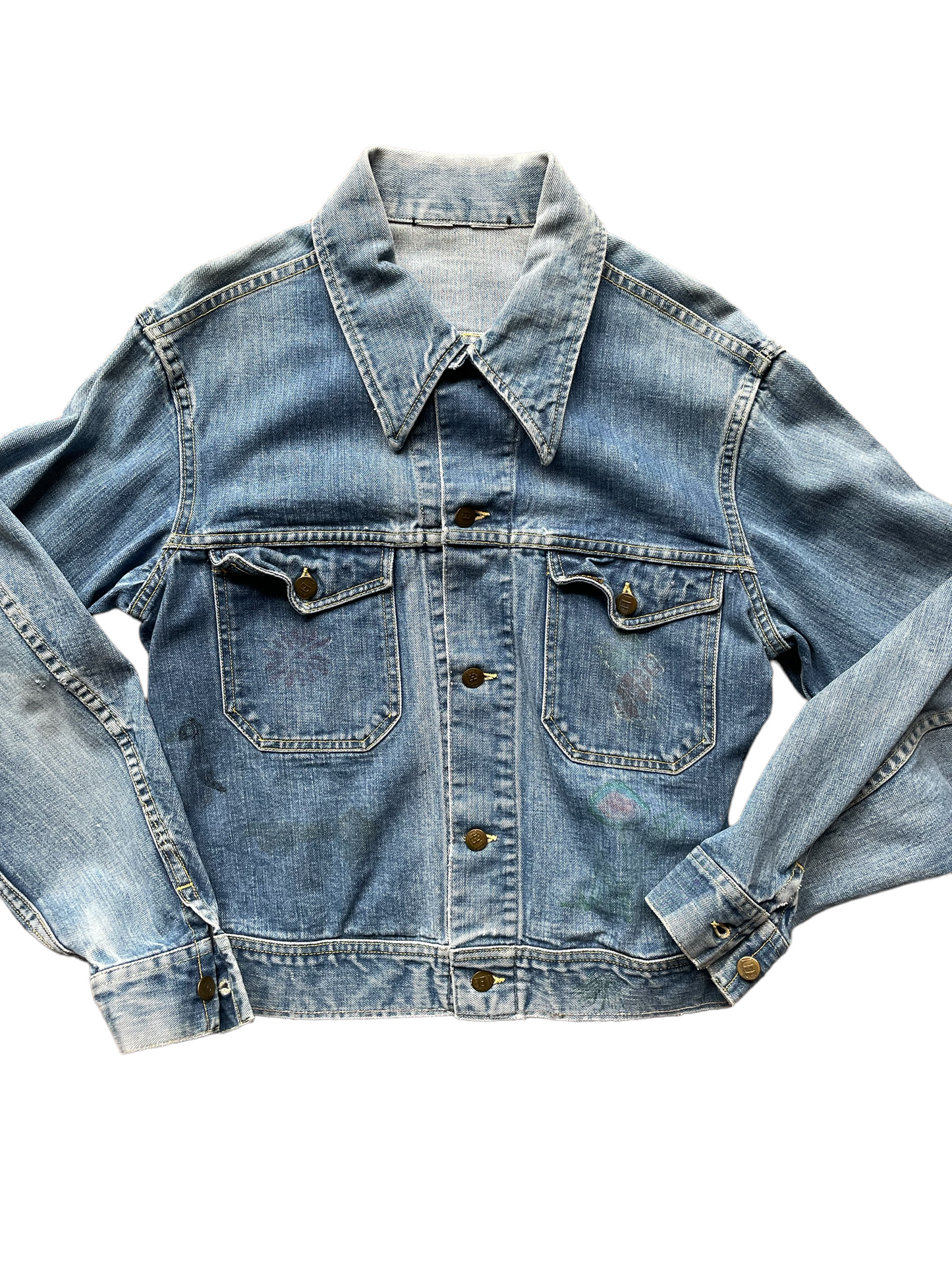 vintage lee jacket front view. seattle true vintage. barn owl vintage.