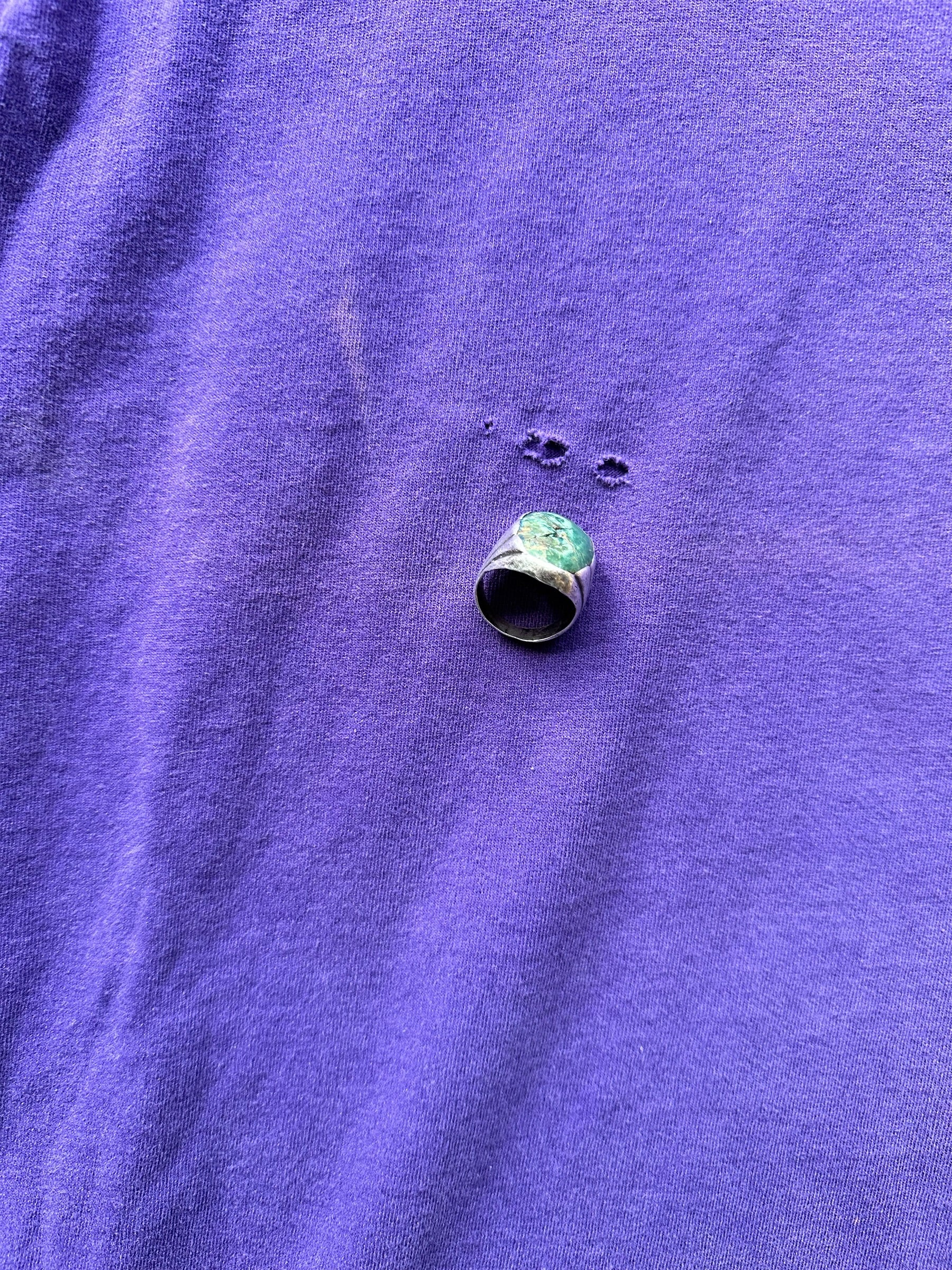 Small Holes on Front of Vintage Jerry Garcia Band Tour Tee Tee SZ L |  Vintage Grateful Dead Tee Seattle | Barn Owl Vintage