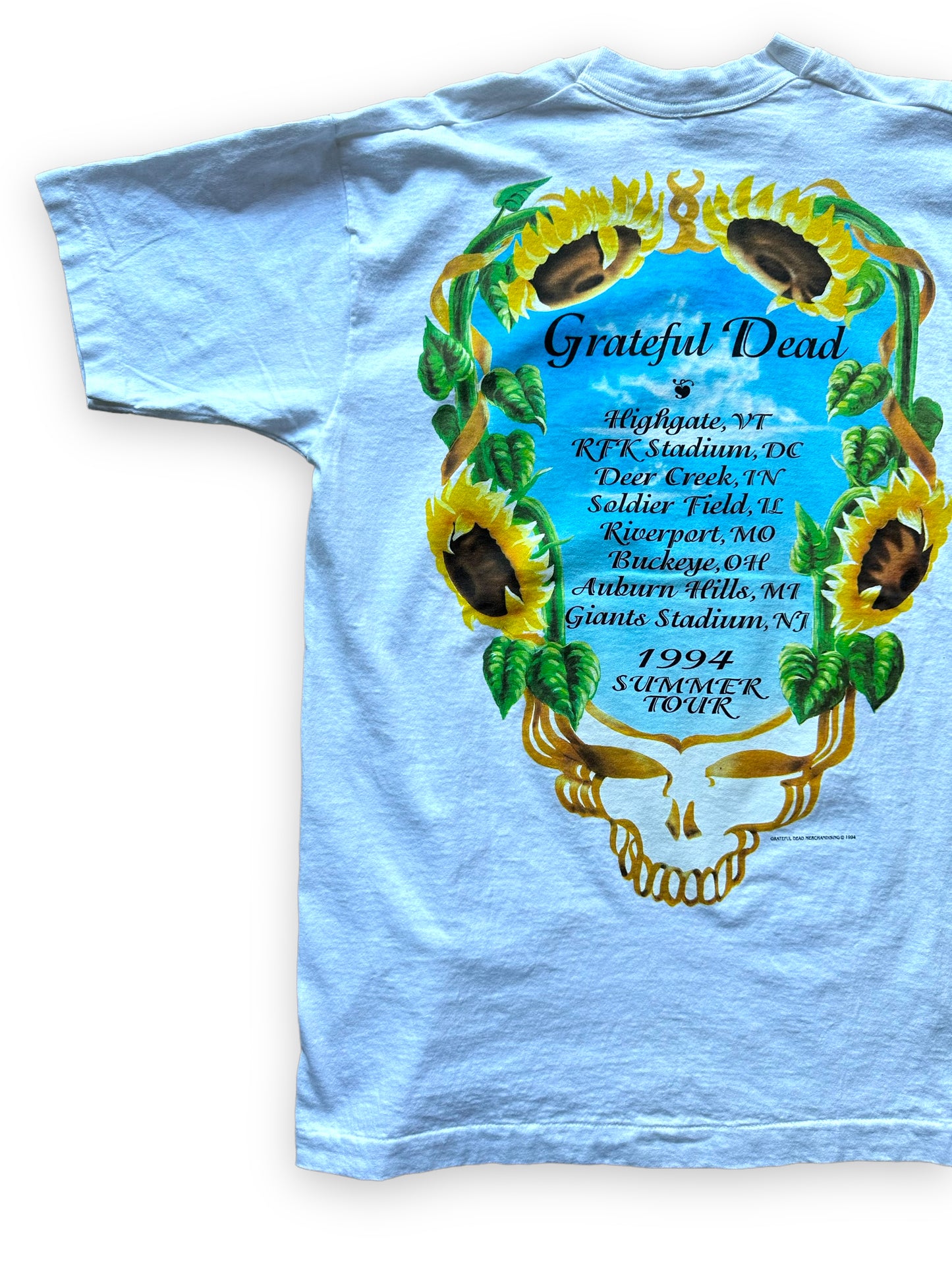 Left Rear View of Vintage Single Stitch Grateful Dead 1994 Summer Tour Tee Sz L | Vintage Grateful Dead Tee Seattle | Barn Owl Vintage