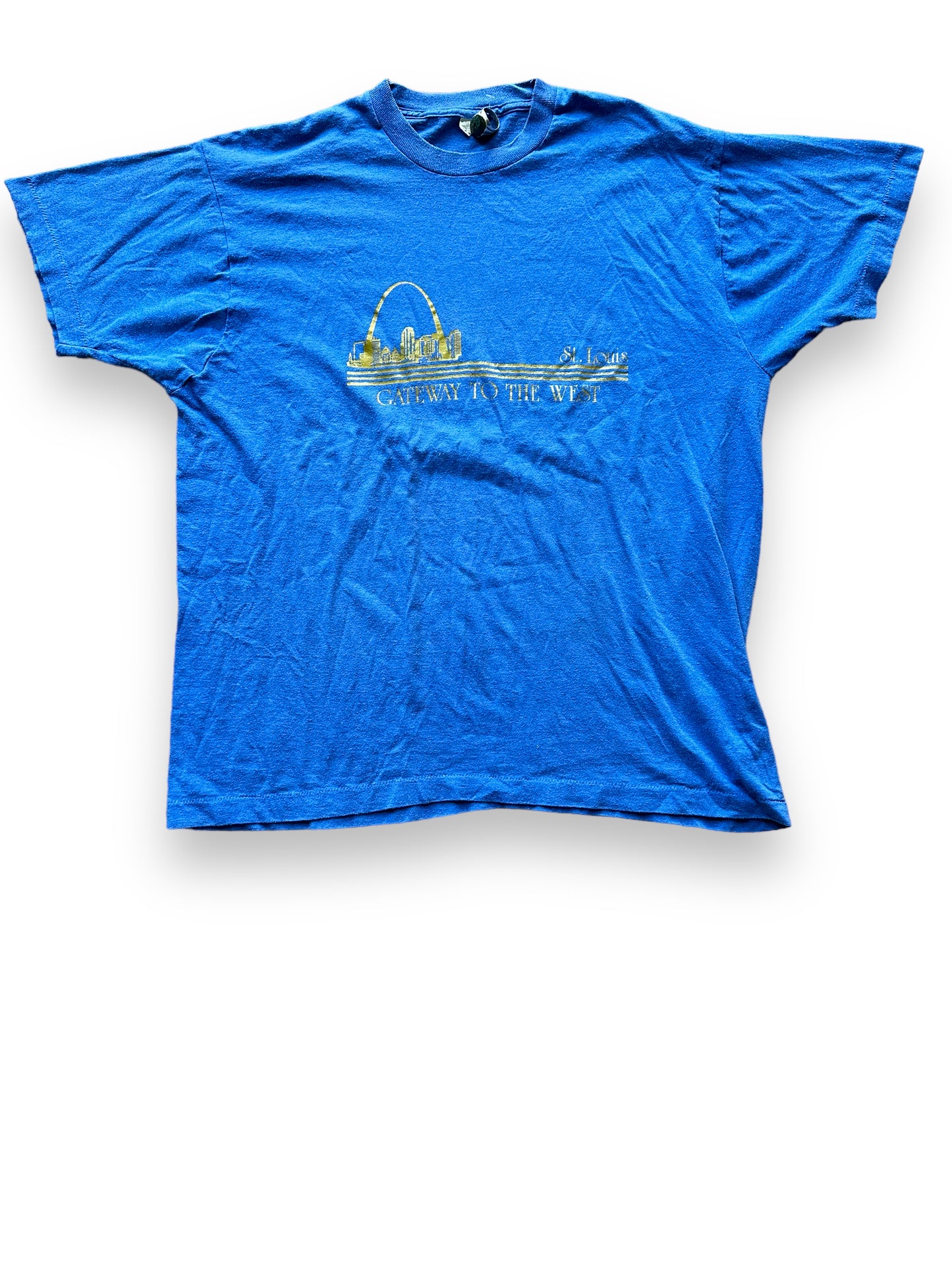 Front View of Vintage St. Louis Tourist Tee SZ XXL | Vintage T-Shirts Seattle | Barn Owl Vintage Tees Seattle