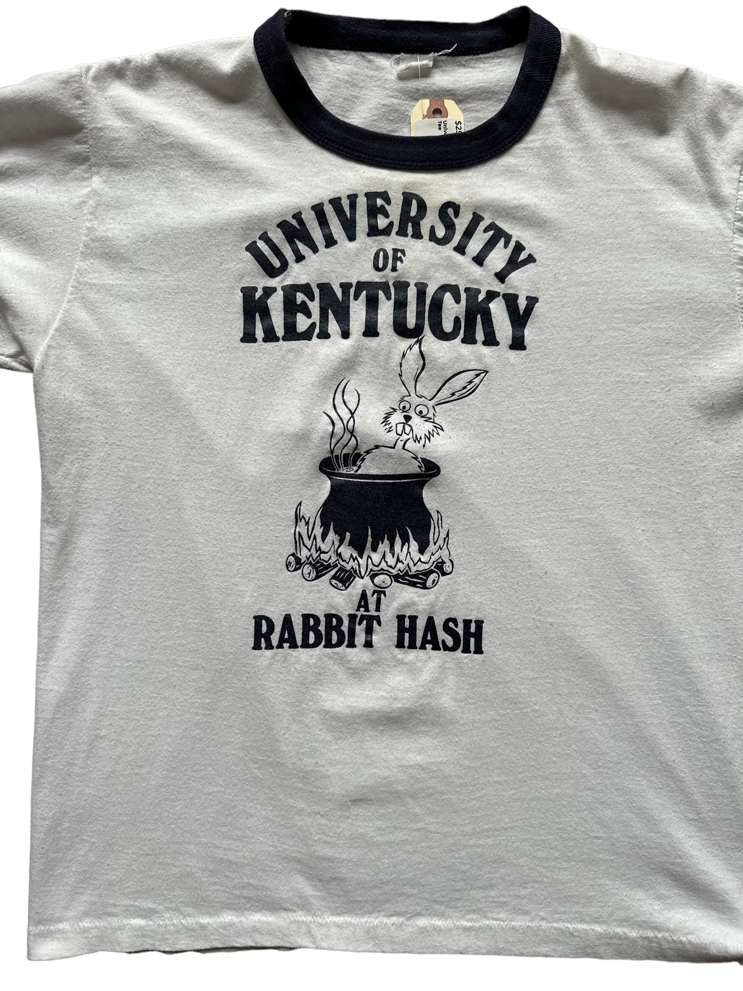 Front Graphic View of Vintage University of Kentucky Ringer Tee | Vintage Ringer Tee | Barn Owl Vintage TShirt Seattle
