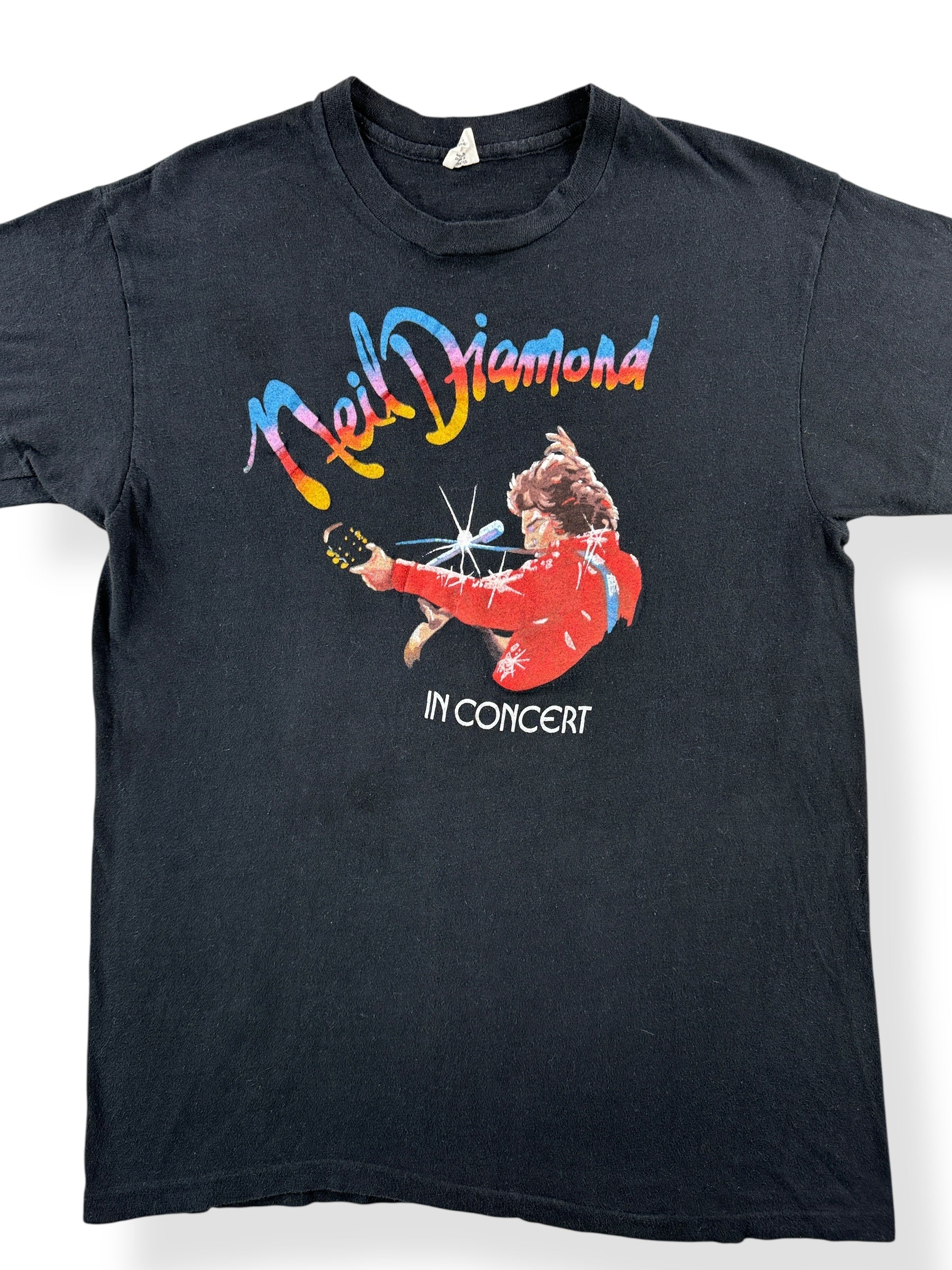 Front Close Up of Vintage Neil Diamond Tee SZ M