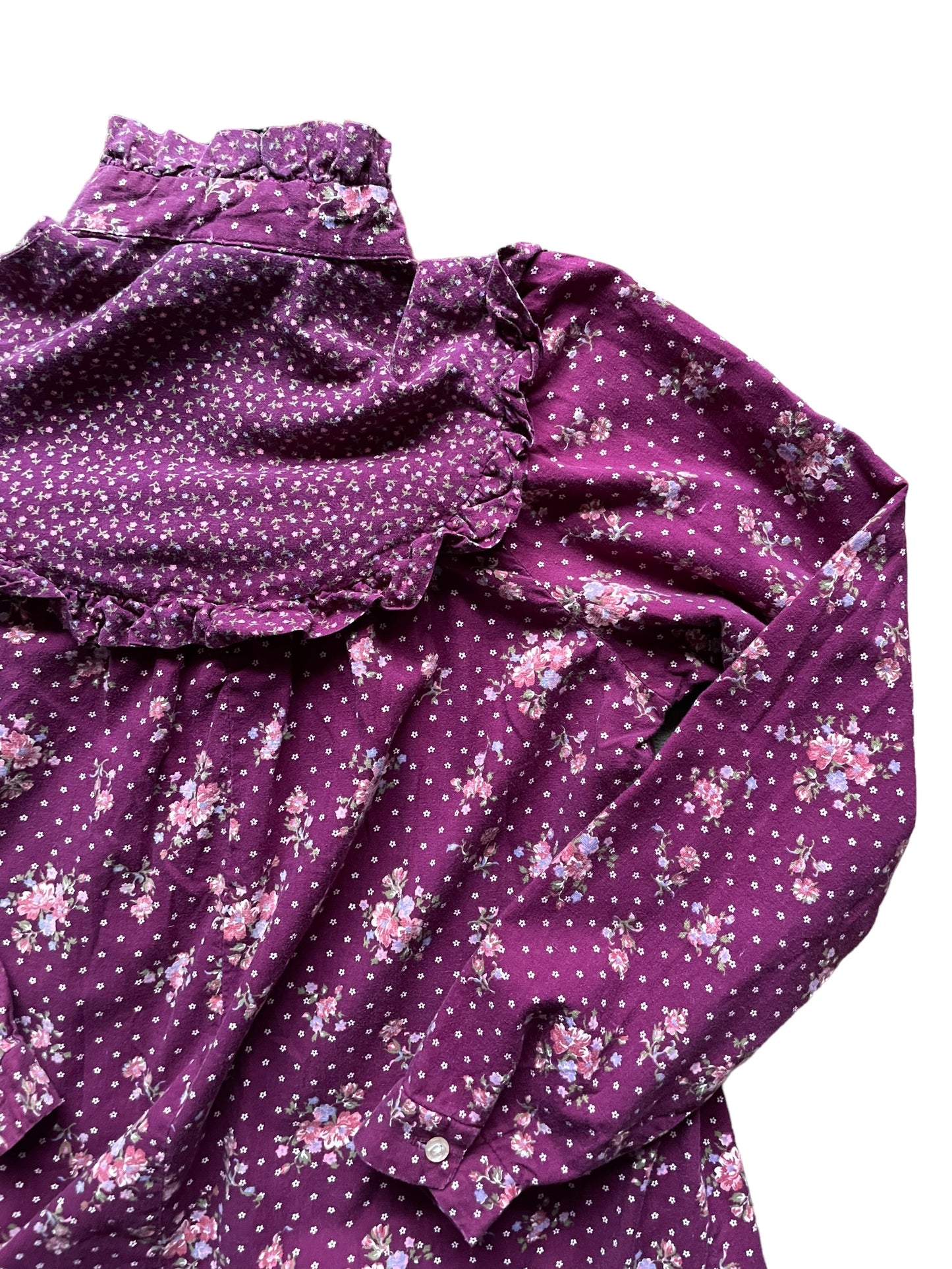 Back right shoulder of Vintage 1970s Eber Purple Floral Prairie Top | Barn Owl Vintage Seattle | Seattle Ladies Vintage