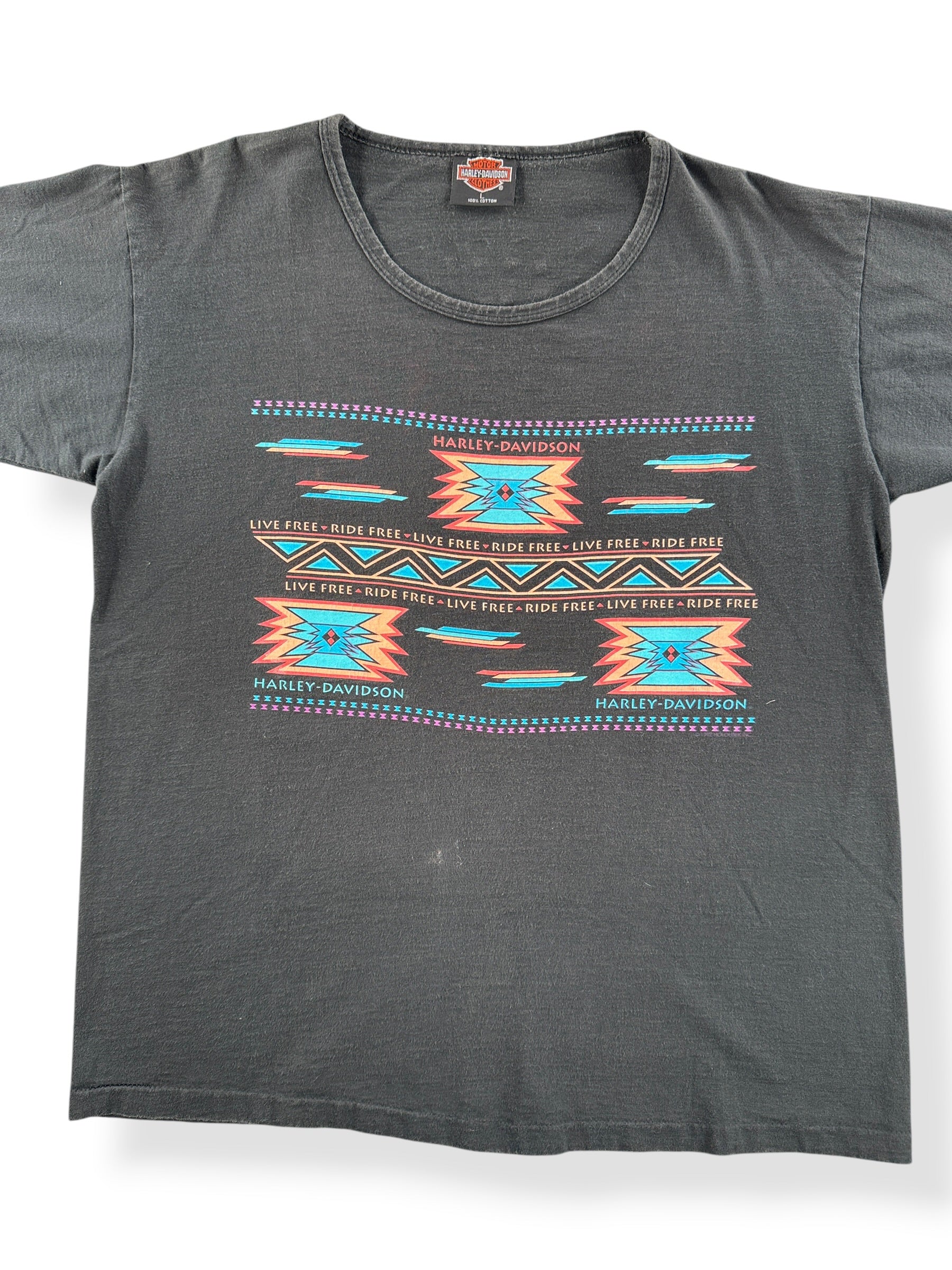 Front Close Up of Vintage Harley-Davidson Live Free Ride Free Tee SZ L