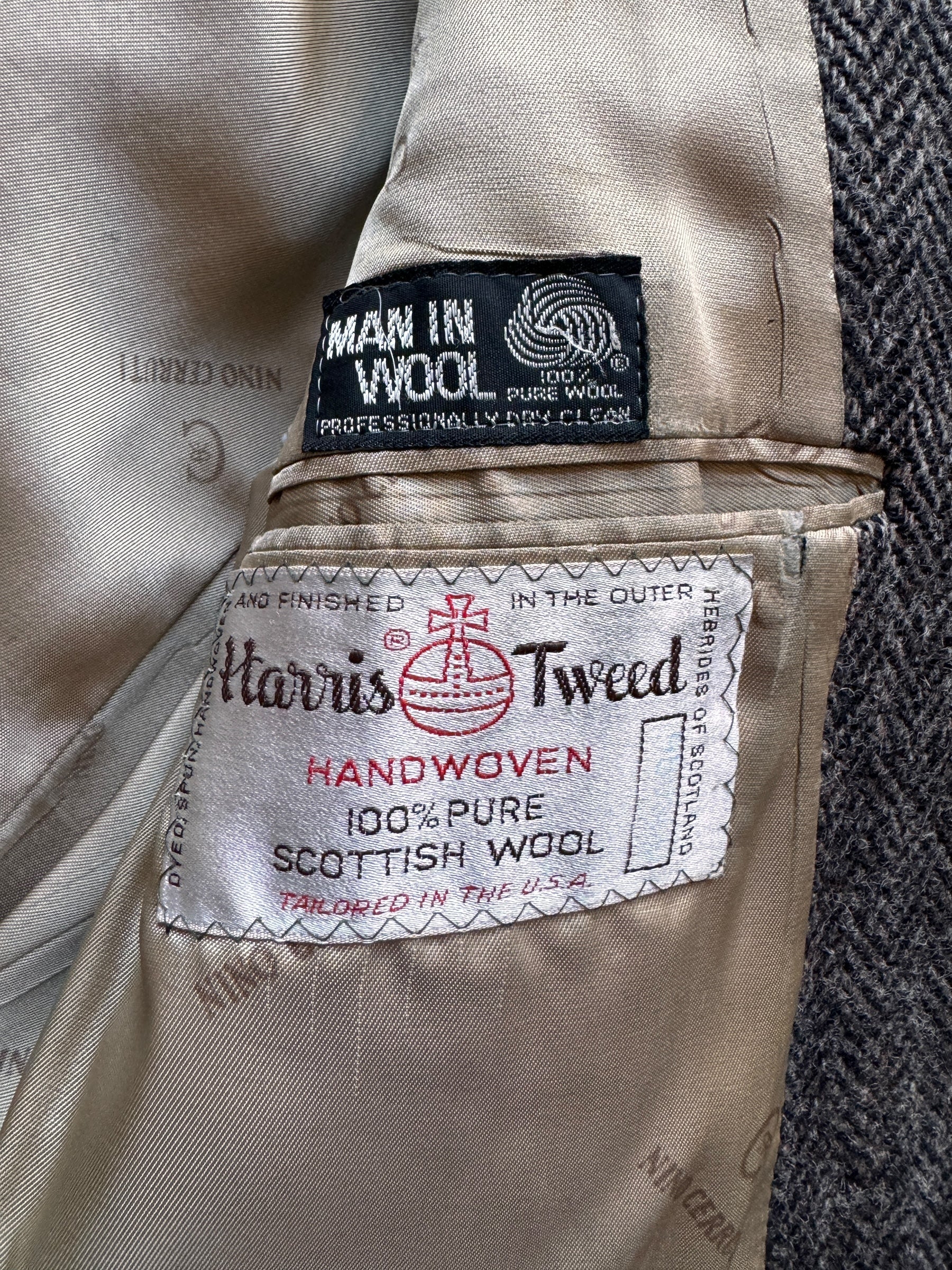 Label on Vintage Harris Tweed Sportcoat SZ M