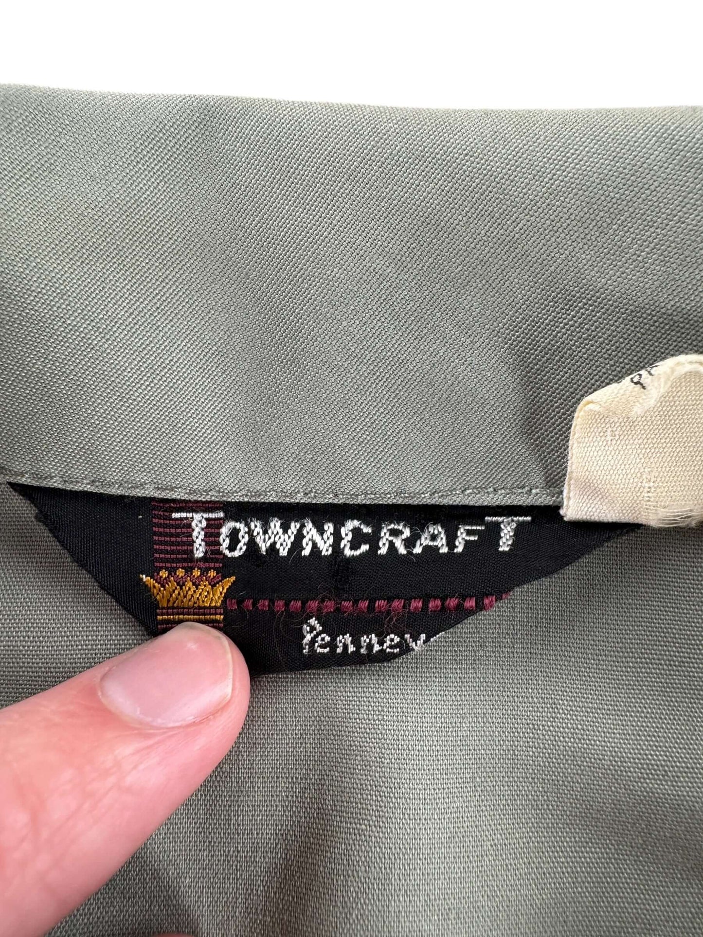 Label on Vintage Grey Towncraft Herrington Jacket SZ L - AS IS