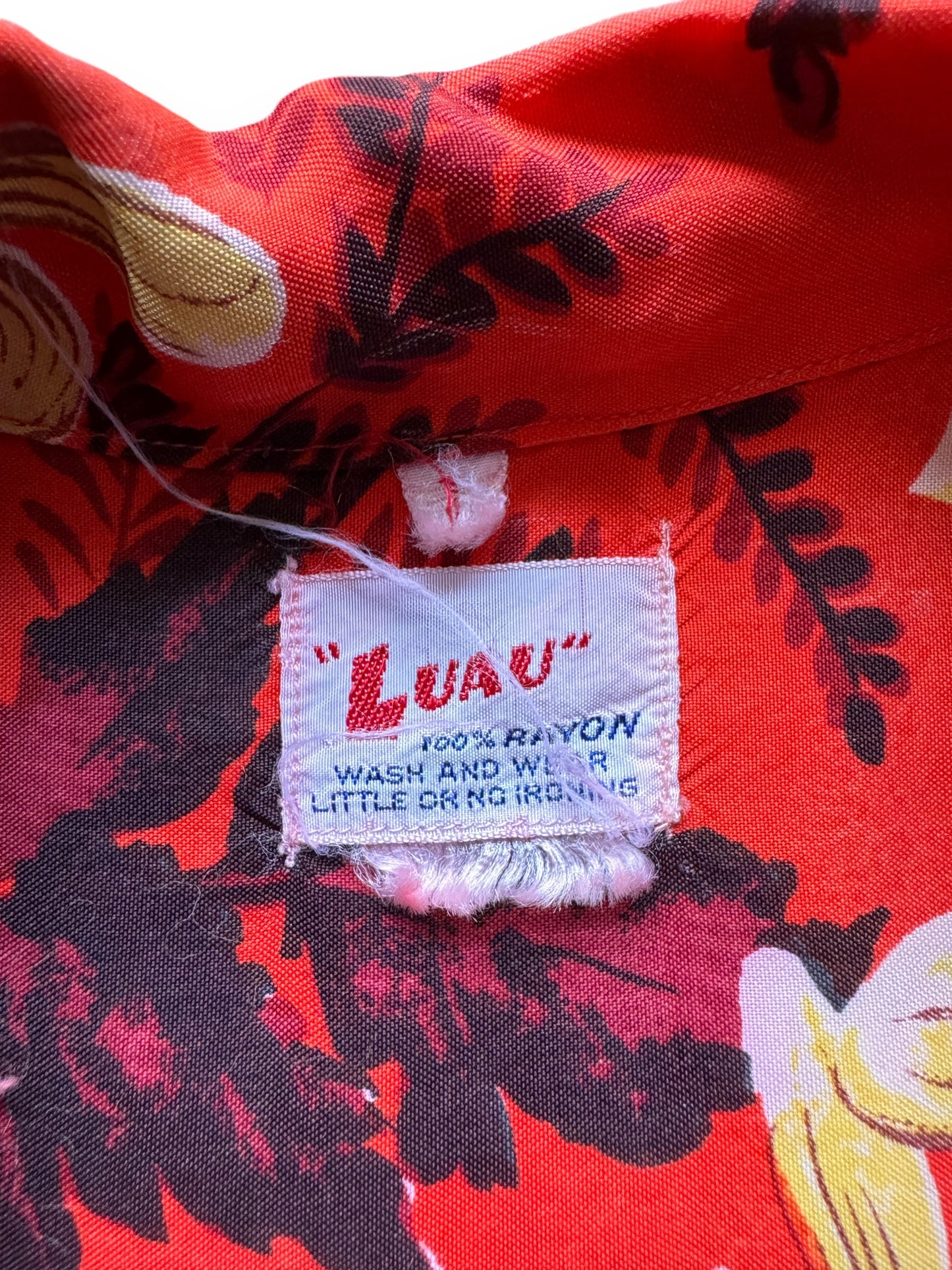 tag onVintage Luau Red Floral Aloha Shirt SZ M-L