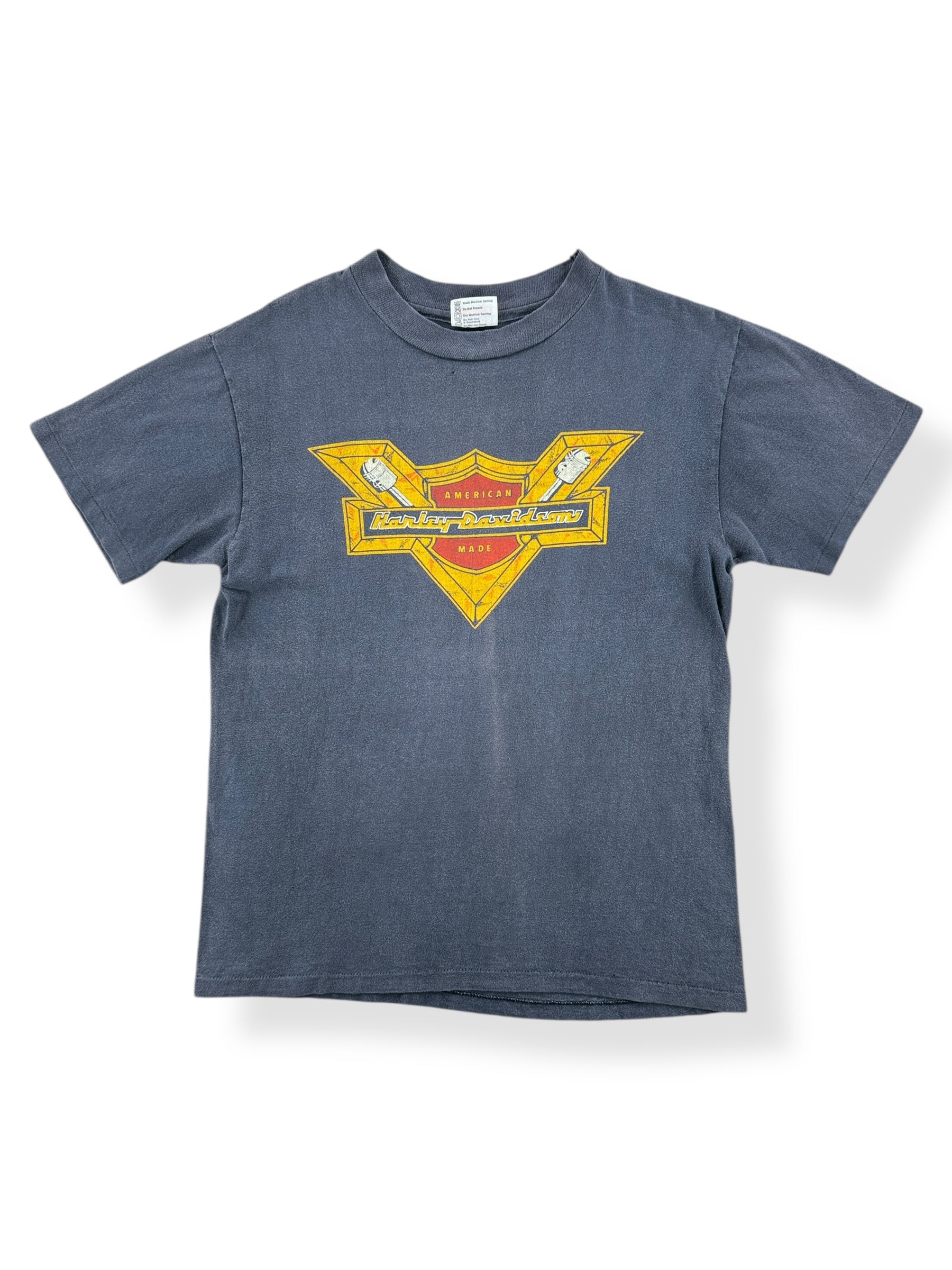 ★HARLEY-DAVIDSON COLLECTIONS★VINTAGE PIGMENT GOTHIC TEE Men's Vintage Photo Print Tee | Harley-Davidson USA
