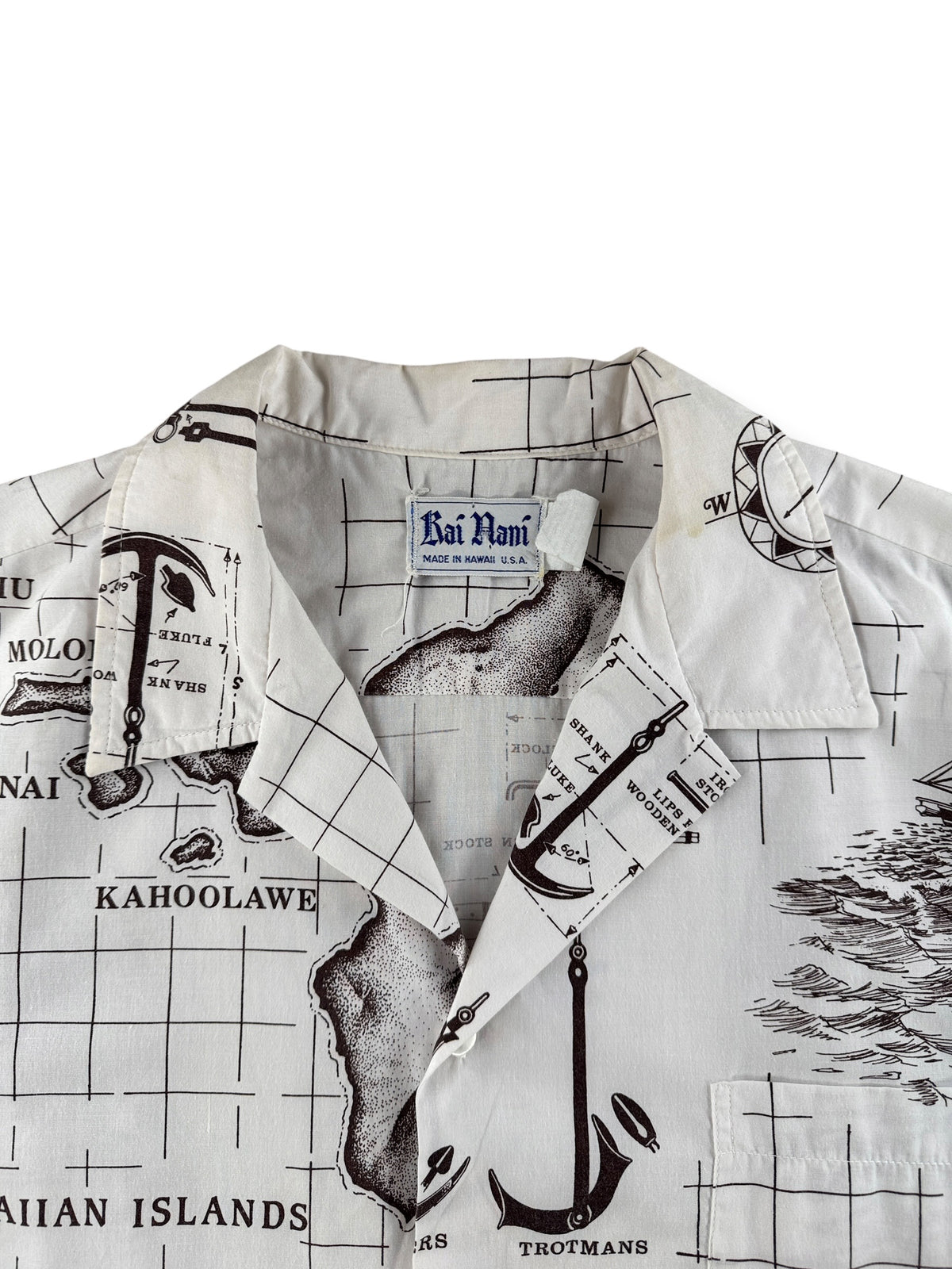 Collar on Vintage Kai-Nani Aloha Shirt SZ XL