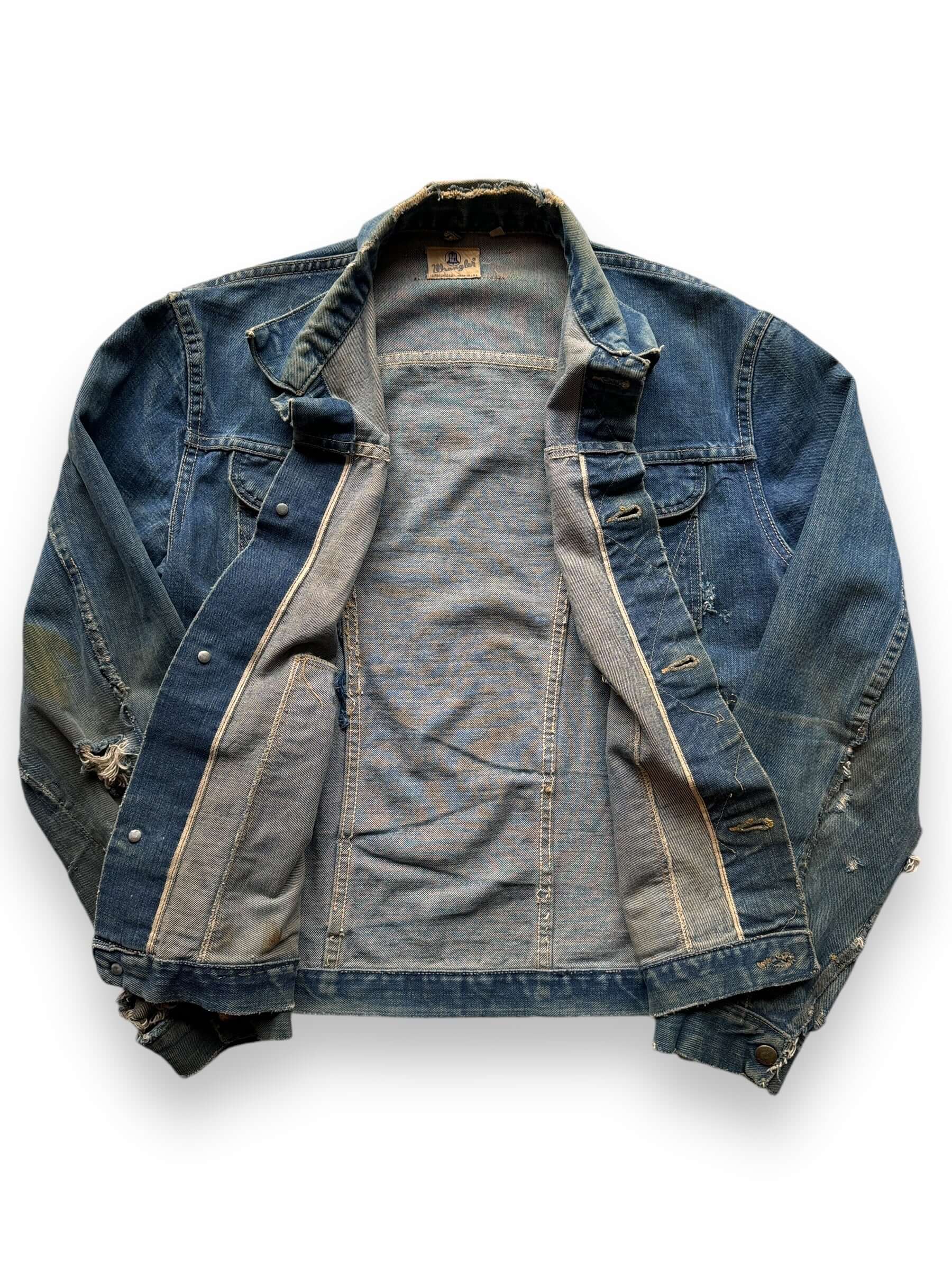 inside of Vintage Distressed Wrangler Blue Bell 124MJ Denim Jacket SZ 42