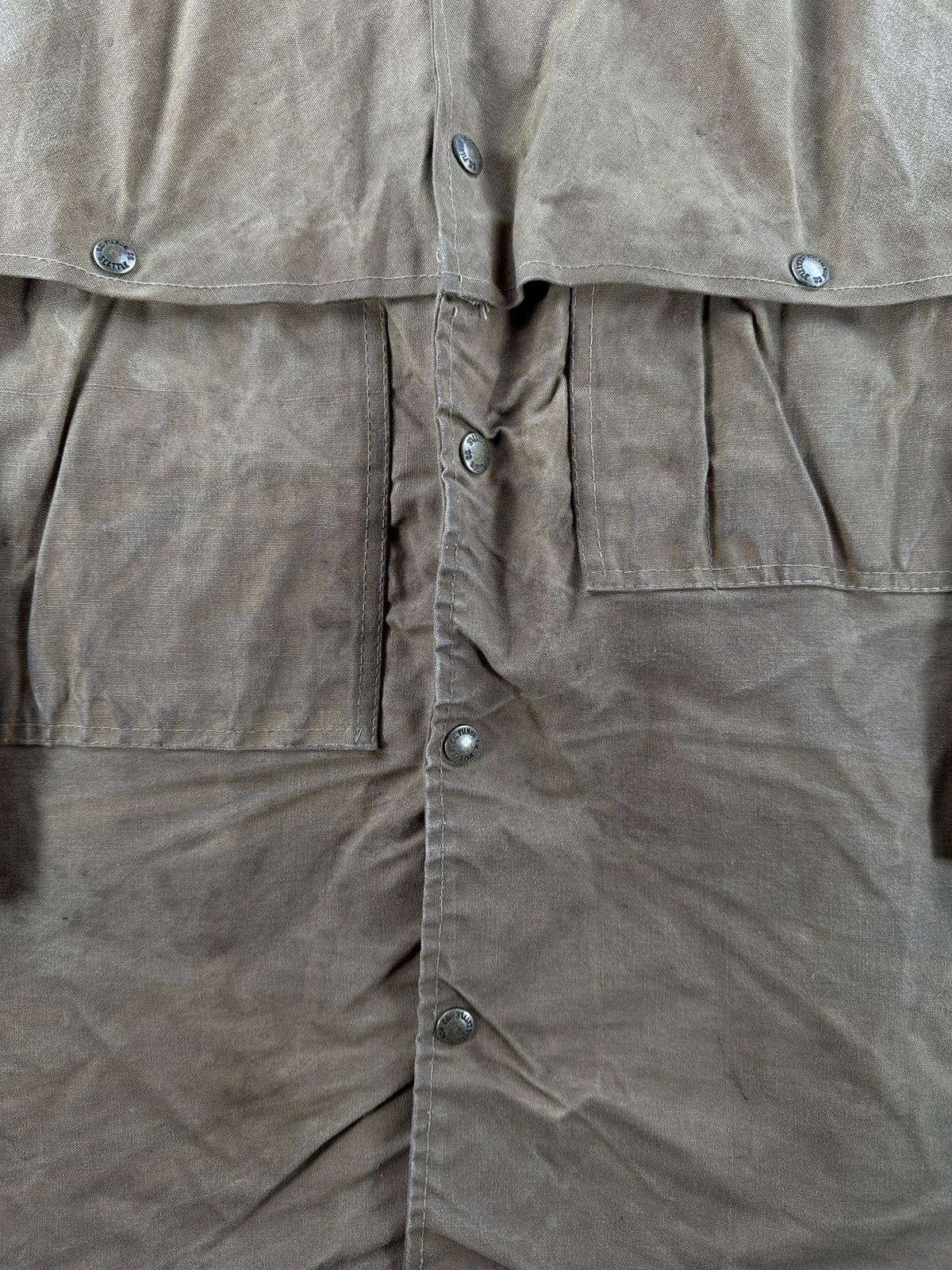 Buttons on front of Vintage Filson Double Tin Jacket SZ L