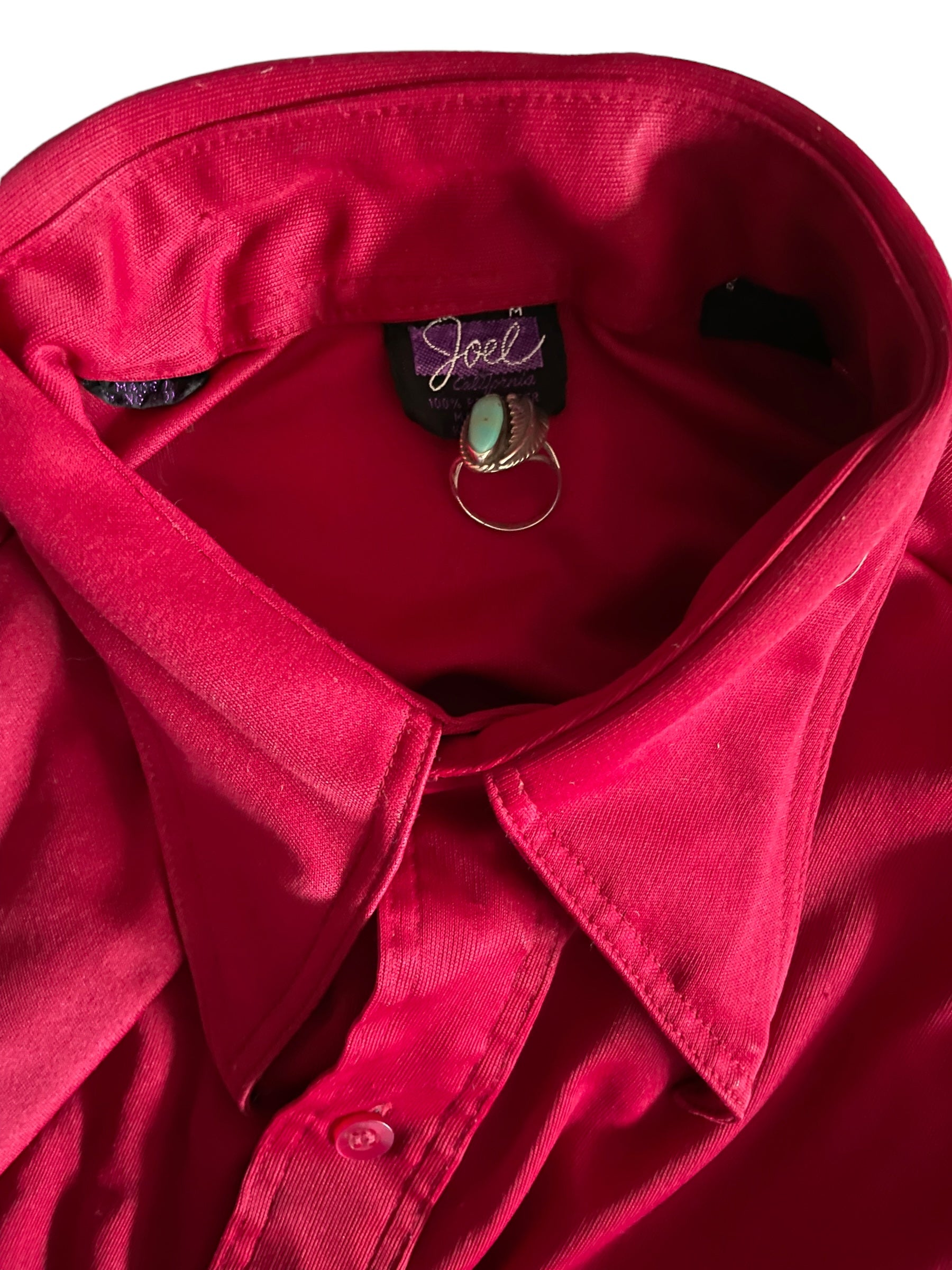Tag view of Vintage 1970s Red Dagger Button Up SM | Seattle True Vintage | Barn Owl Vintage Goods