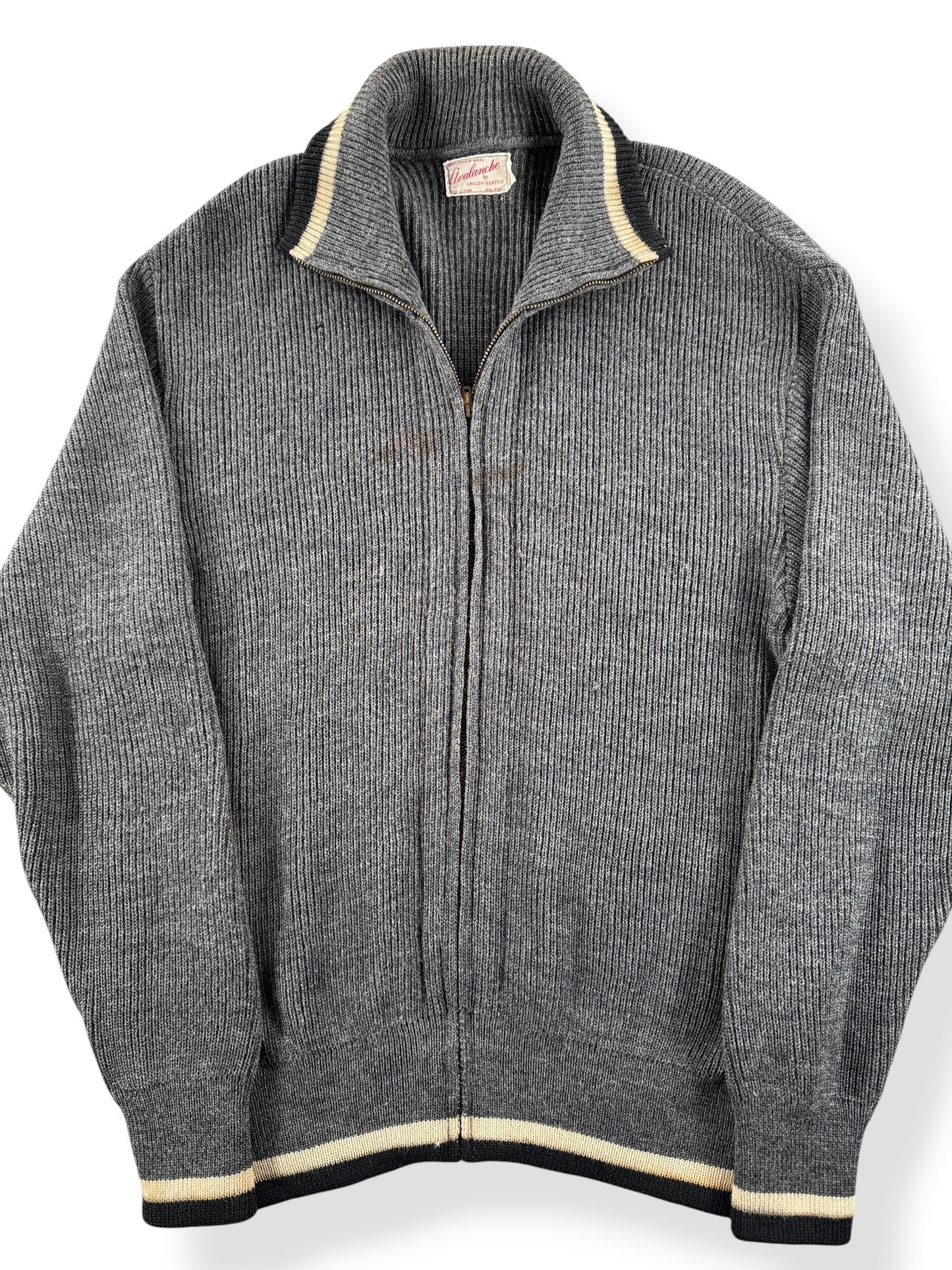 Front Close Up of Vintage Avalanche Zip Up Cardigan SZ L (Fits M)