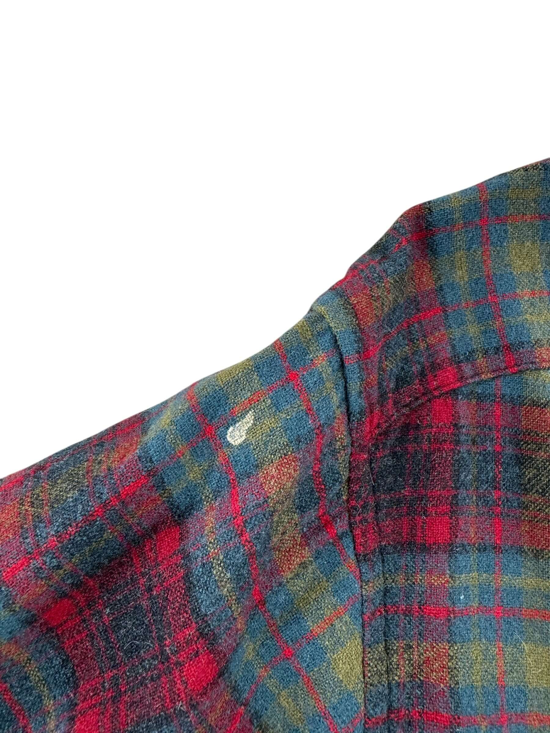 Stain on Vintage Early 60s Short Sleeve Pendleton Flannel SZ M (Fits S)