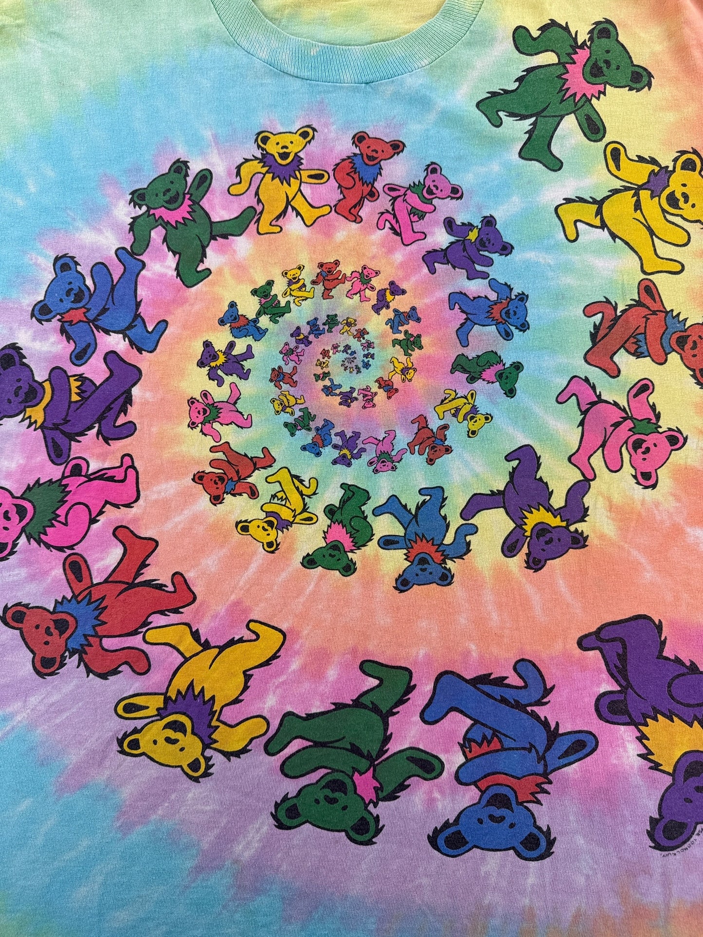 Graphic of Vintage '89 Grateful Dead Dancing Bears Tee SZ XL