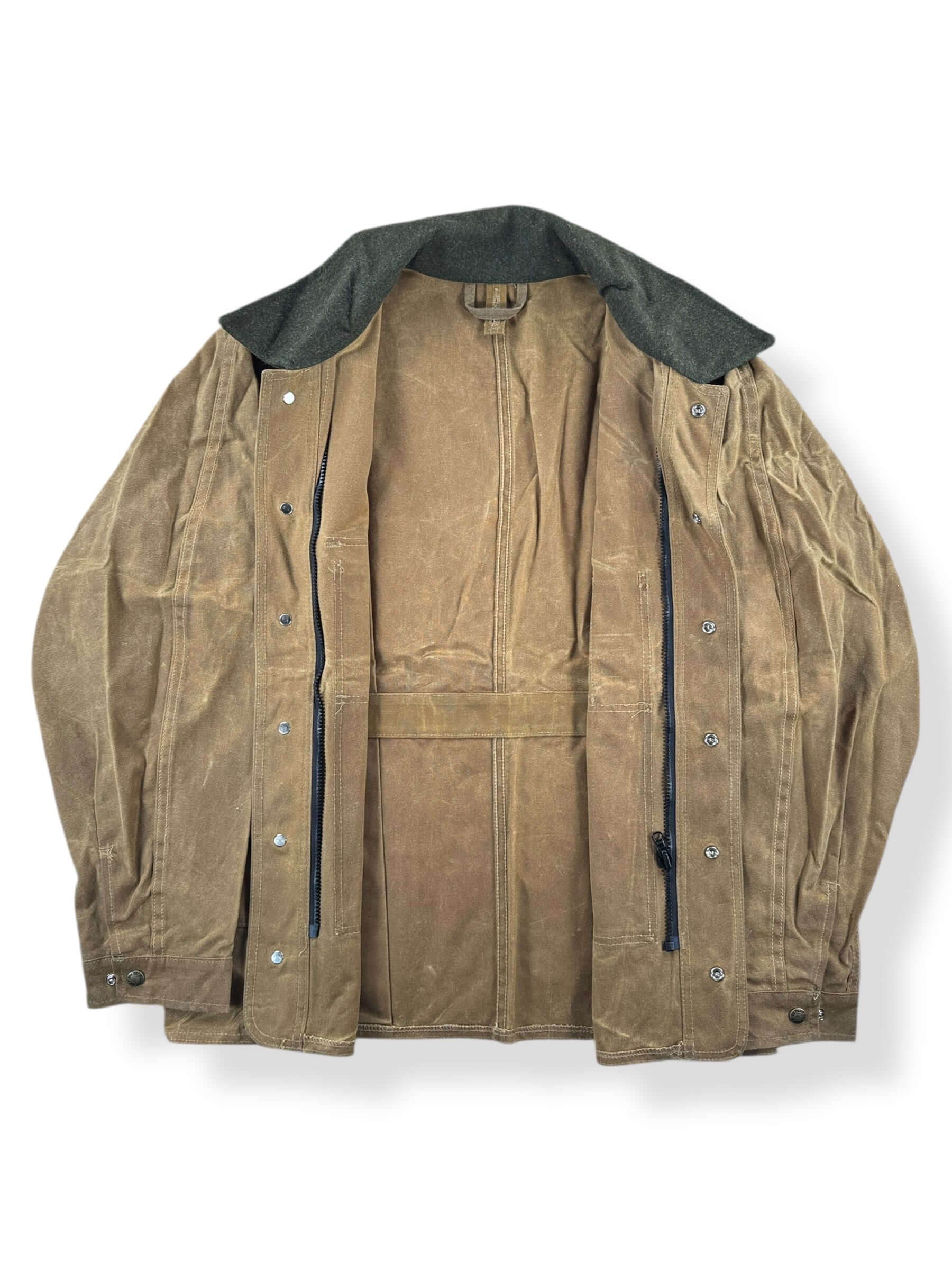 Inside of Filson Tin Cloth Jacket SZ M XLong