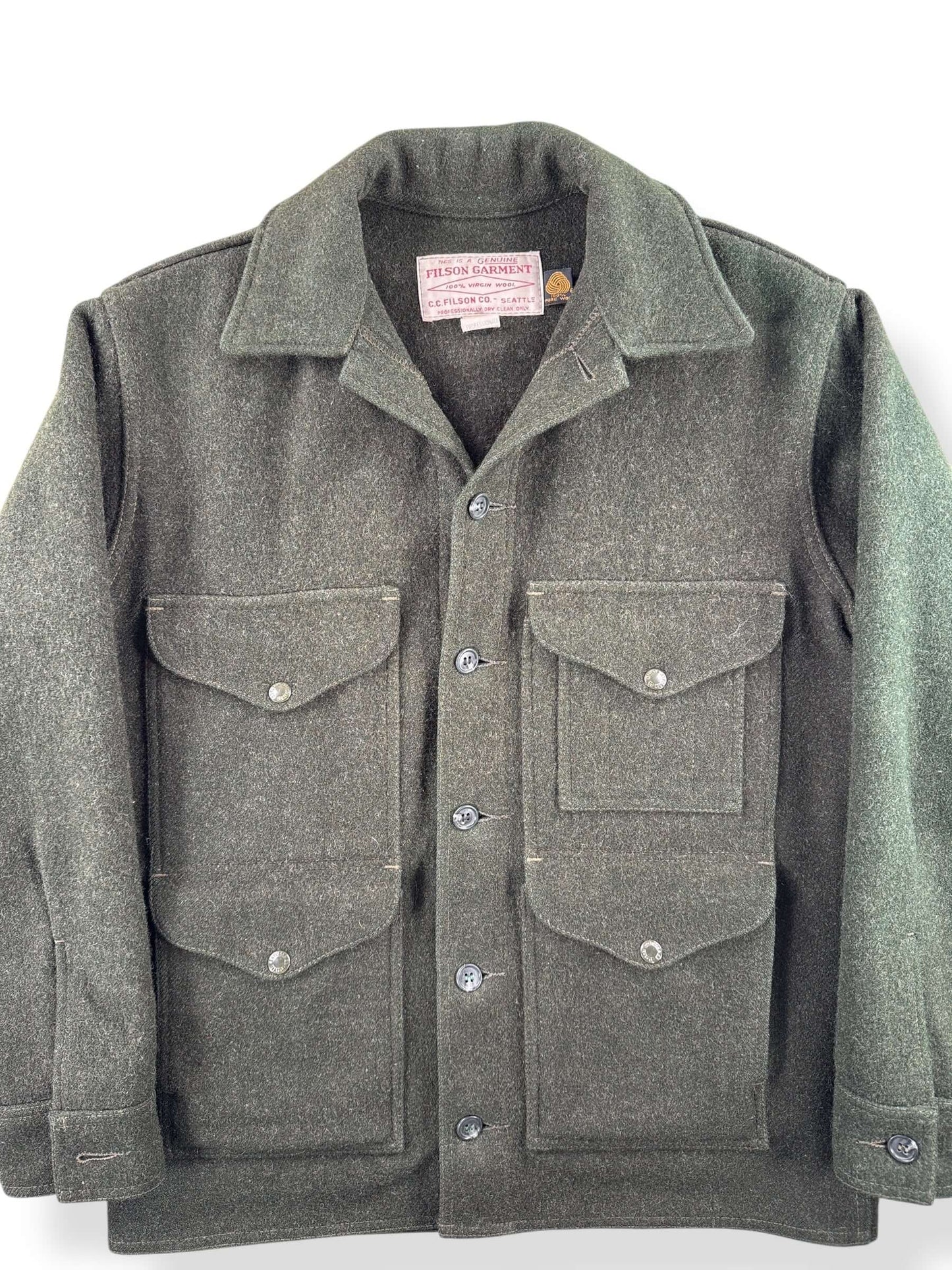 Front Close Up of Vintage 80s Era Filson Forest Green Mackinaw Cruiser Jacket SZ 38
