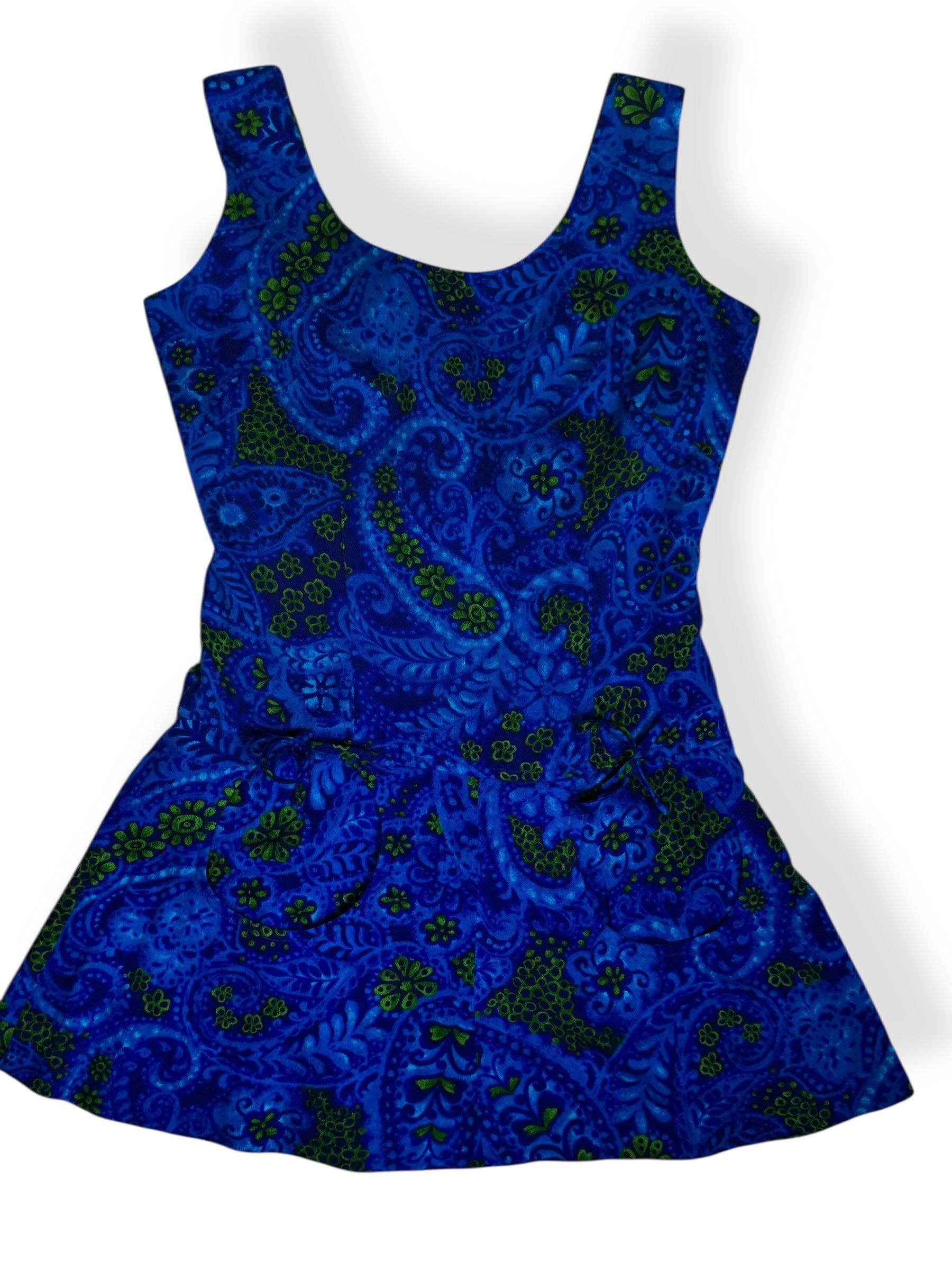 Front view of 1960s Hawaii Nei Play Set L