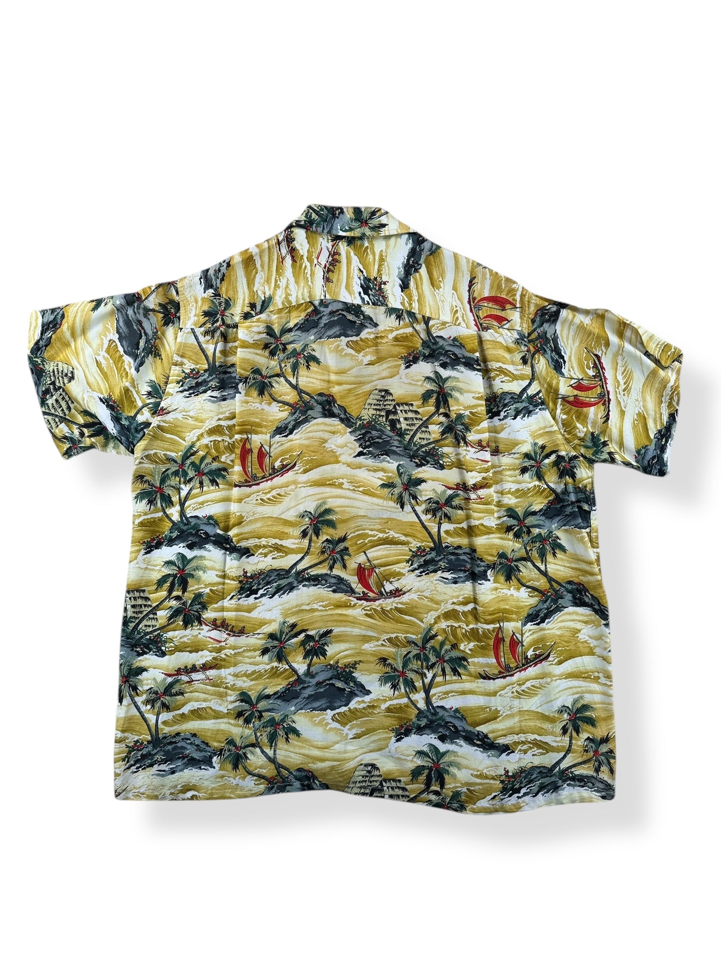 Back of Vintage Sportswear Made in Japan Aloha Shirt SZ L