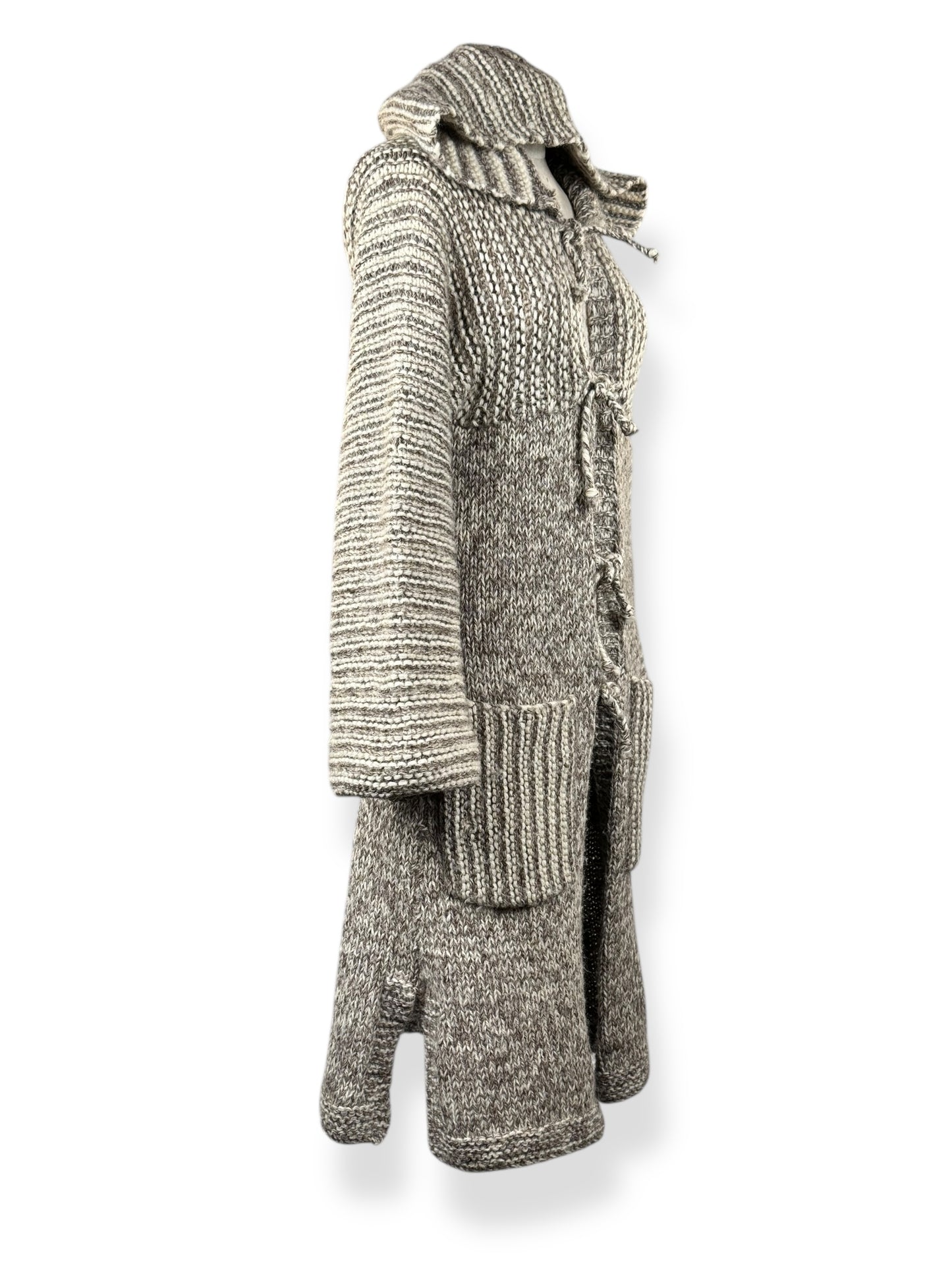 Side view of 1970s Jr Gallery Wool Long Cardigan M