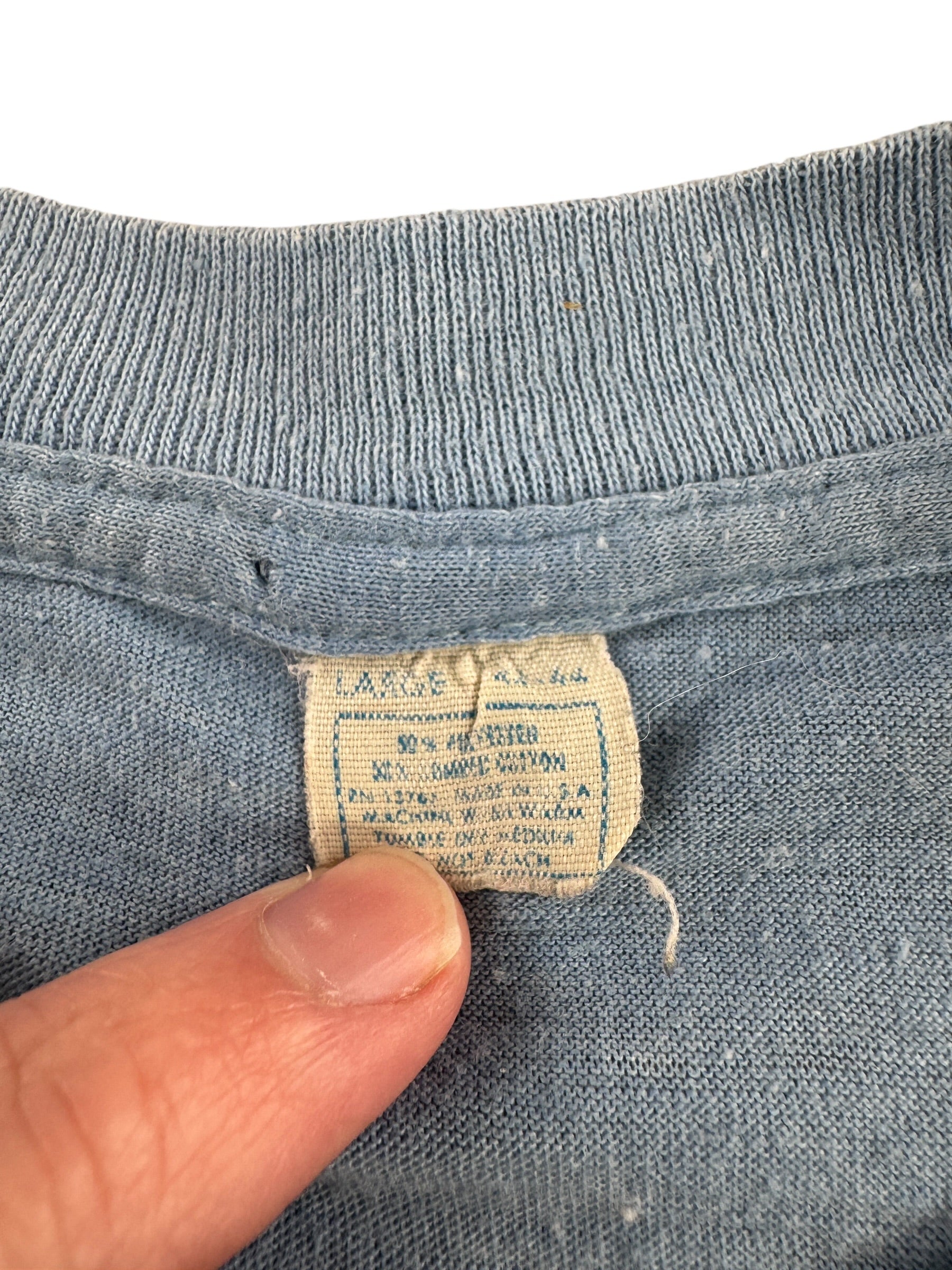 Tag on Vintage Gibson Guitars Unlock The Future Tee SZ L (Fits M)