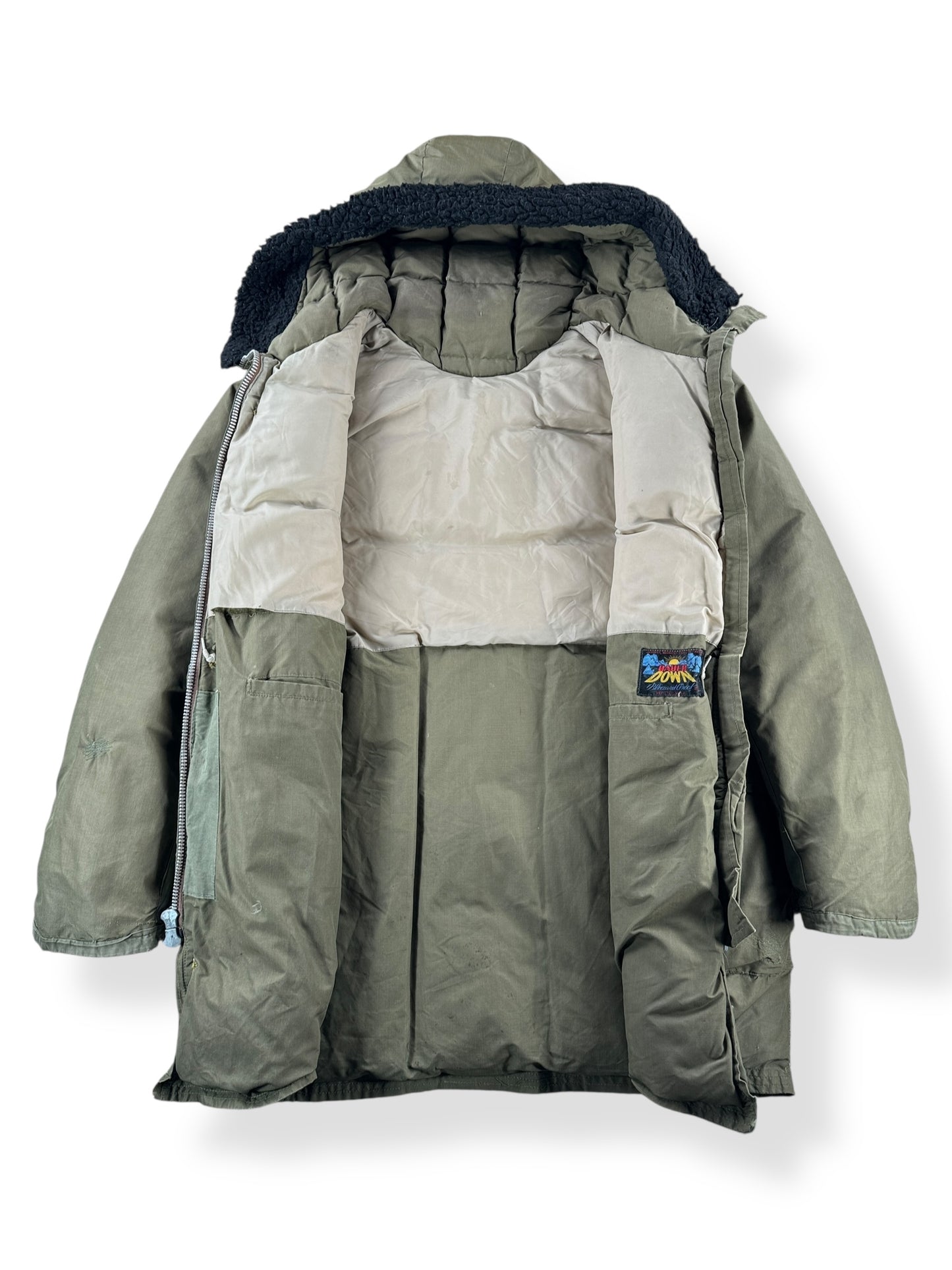 Inside of Vintage Eddie Bauer Down Blizzard Proof Green Parka SZ M
