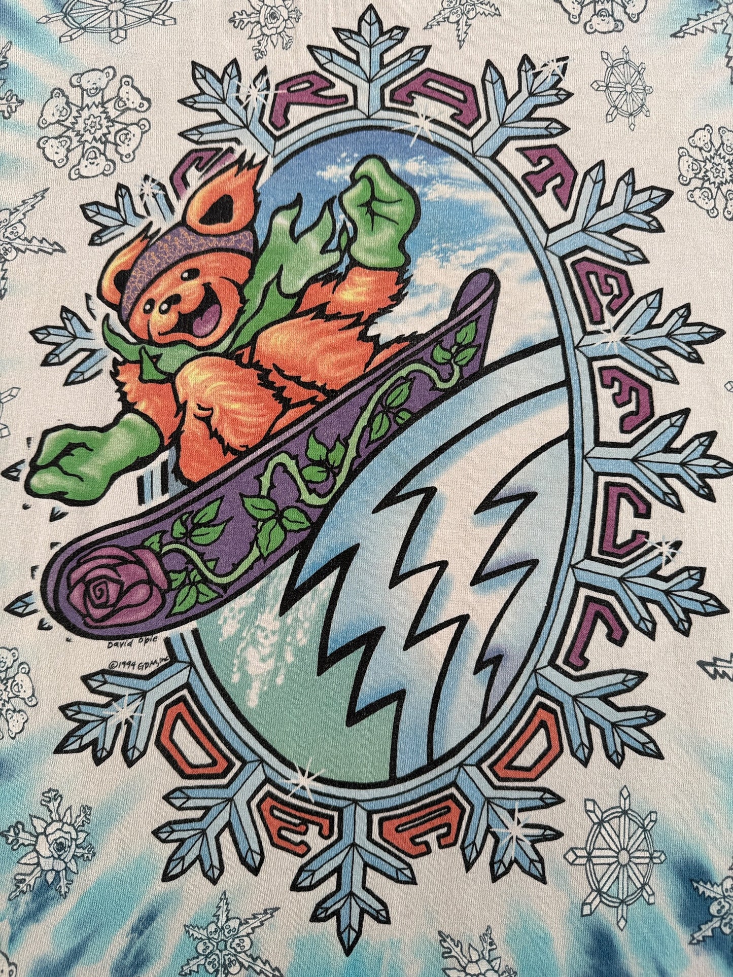 Graphic of Vintage Grateful Dead Snowboarding Bear Long Sleeve Tee SZ L