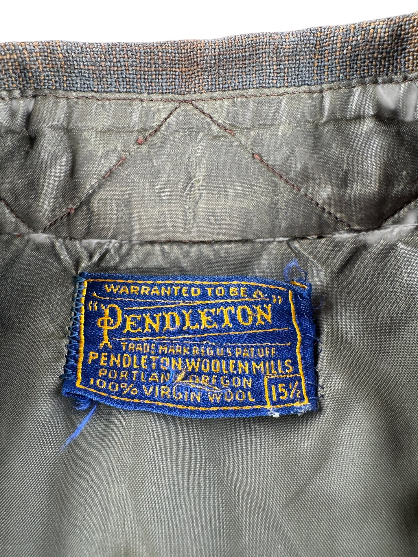 Tag on Vintage 50s Era Pendleton Short Sleeve Shadow Plaid Flannel SZ M