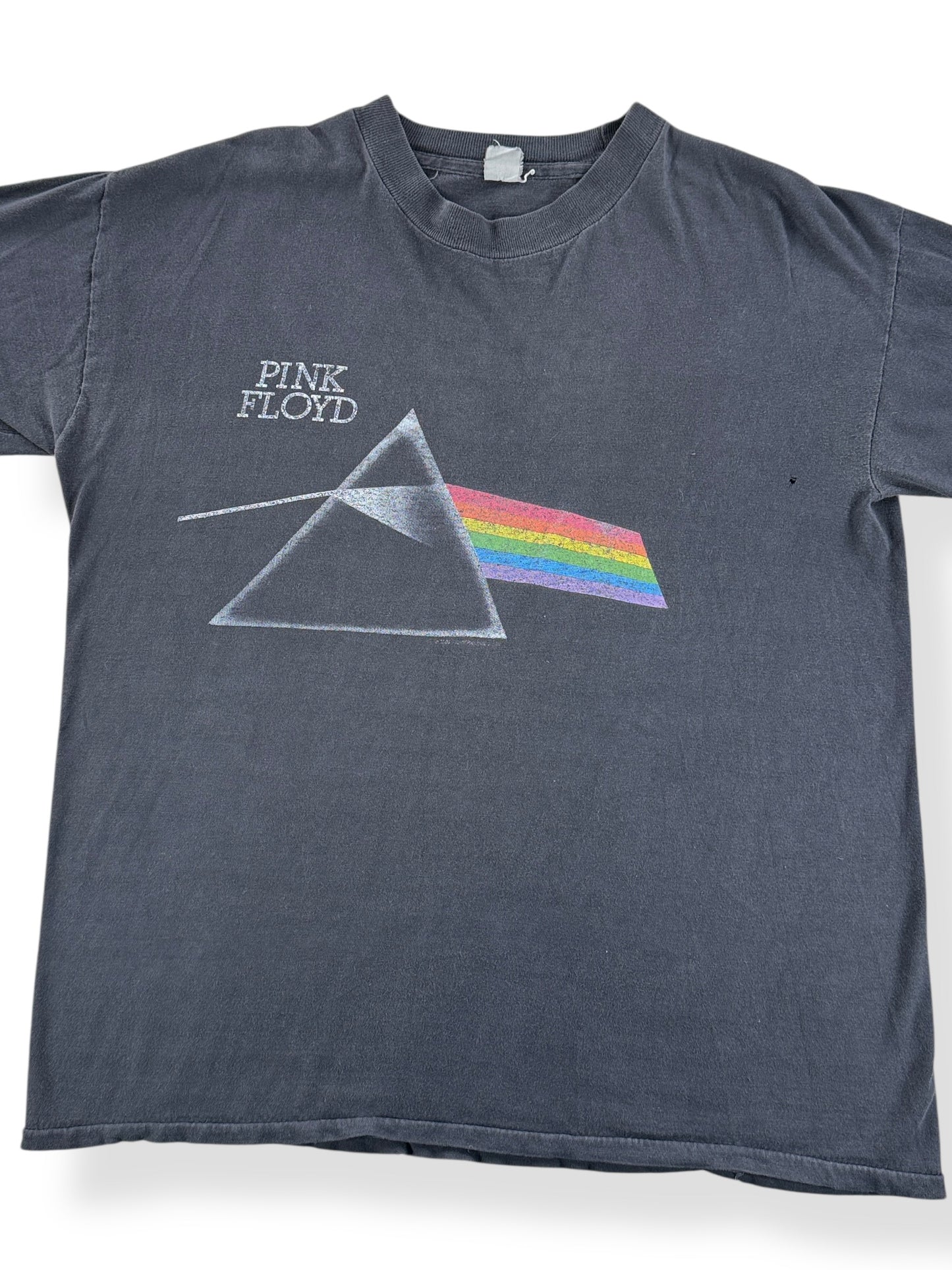 Front Close Up of Vintage 1987 Pink Floyd Prism Tour Tee SZ XL