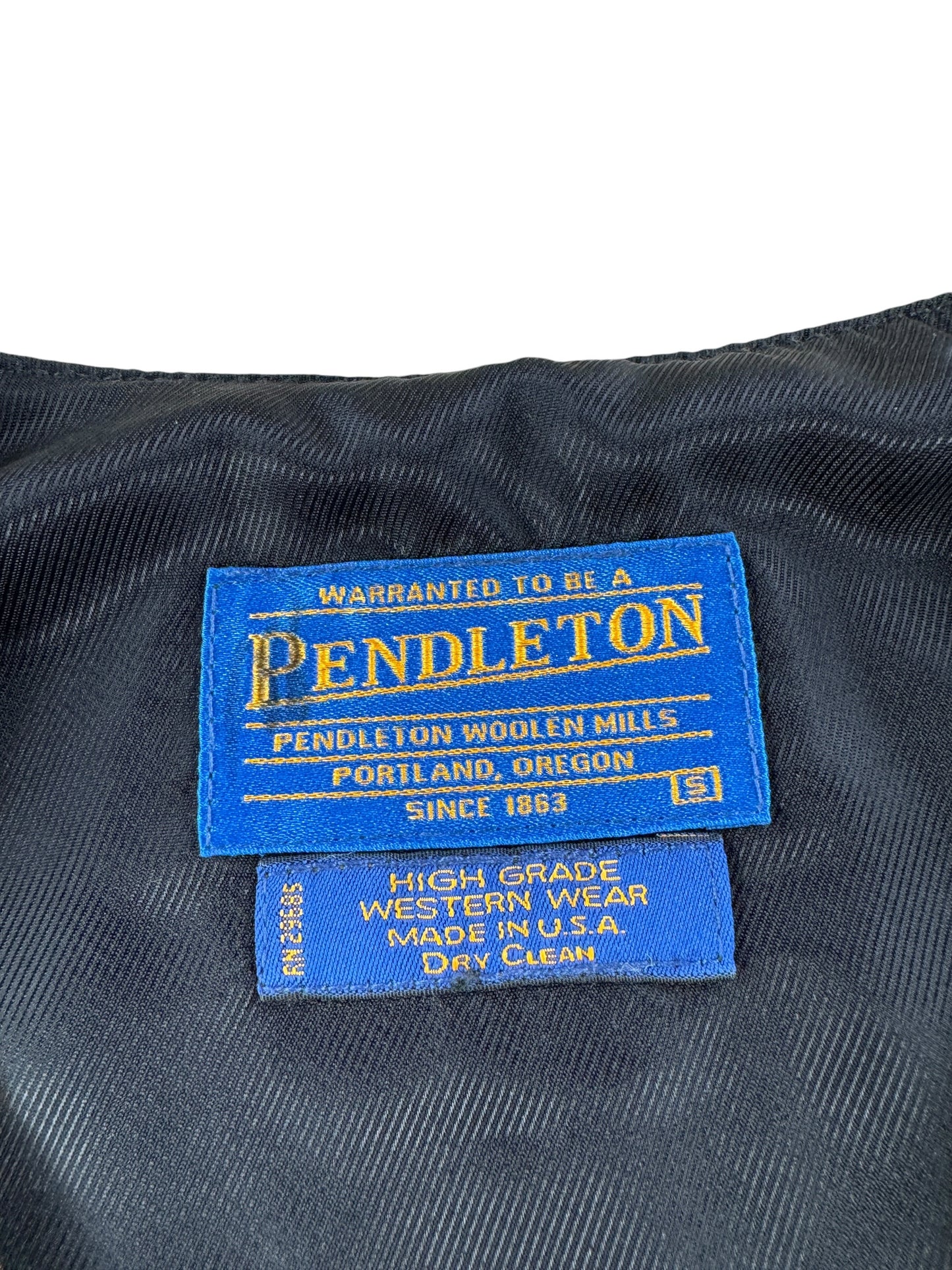 Label on Vintage Pendleton Western Wear Southwestern Vest SZ S