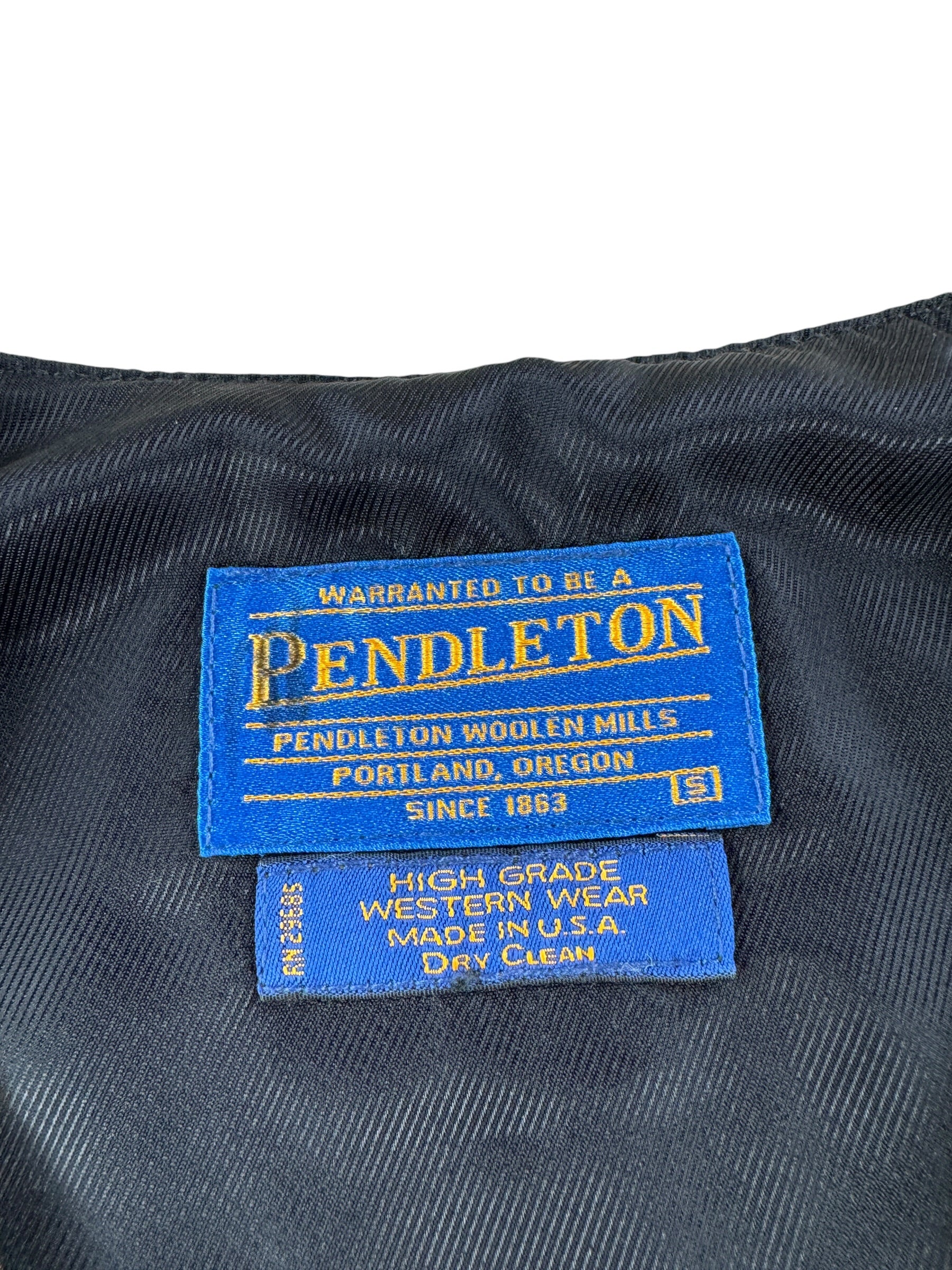 Label on Vintage Pendleton Western Wear Southwestern Vest SZ S