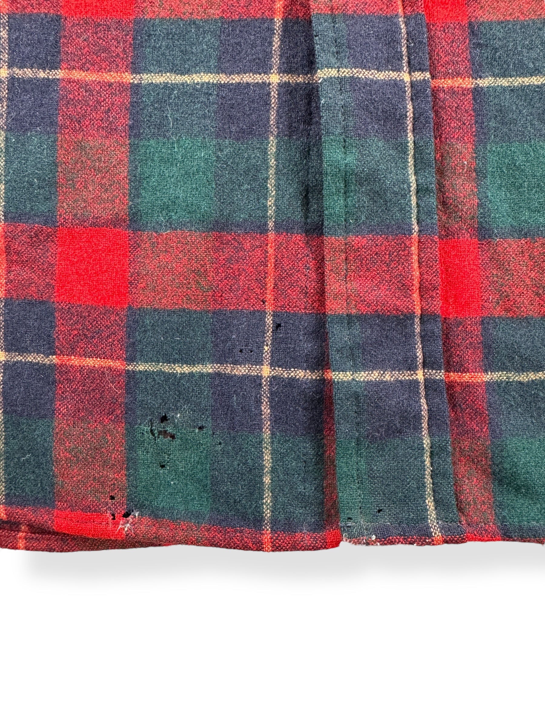 Holes on Vintage Red Navy & Green Pendleton SZ M