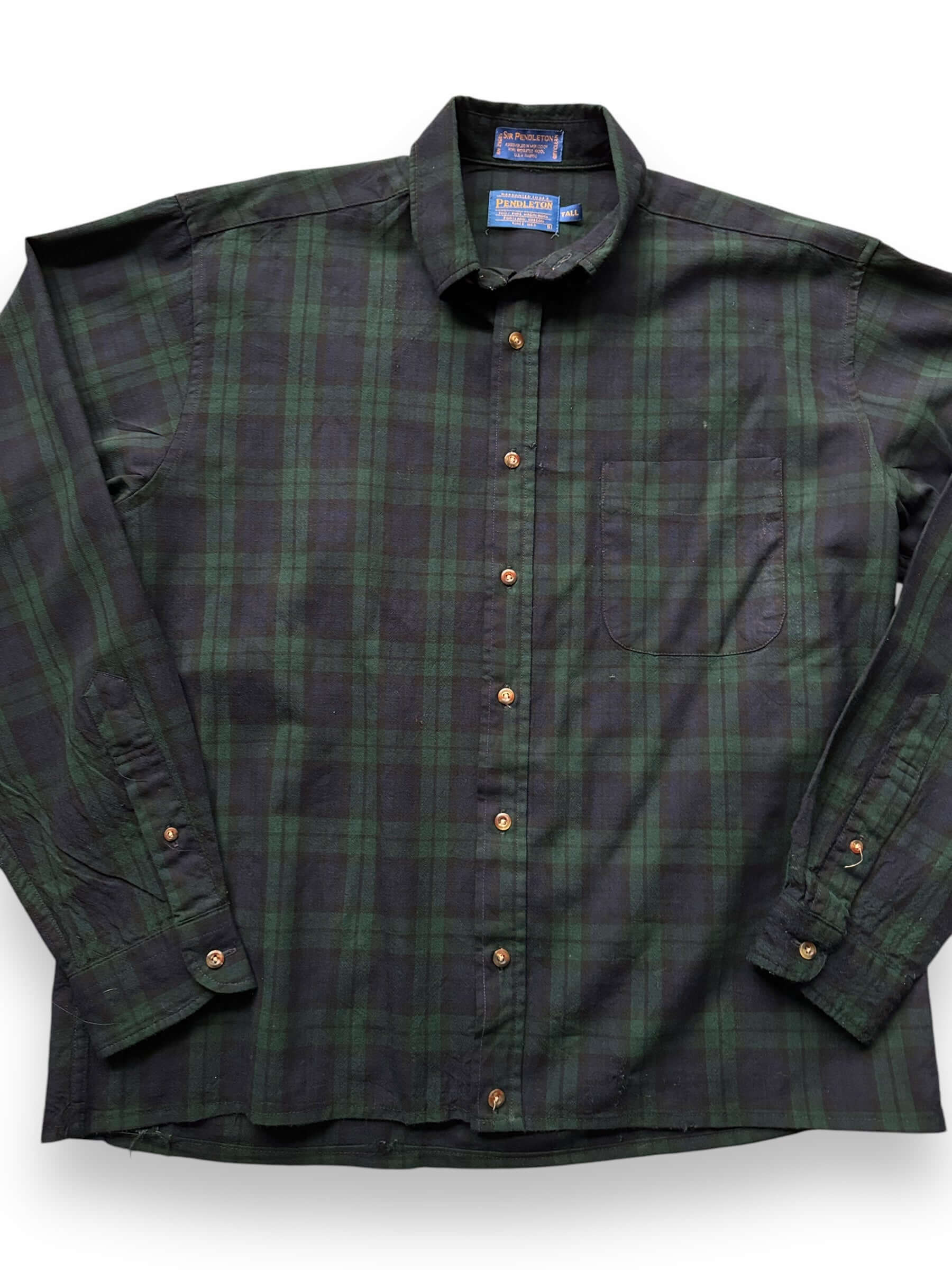 front close up of Vintage Pendleton Green Plaid Worsted Wool Flannel SZ L Tall