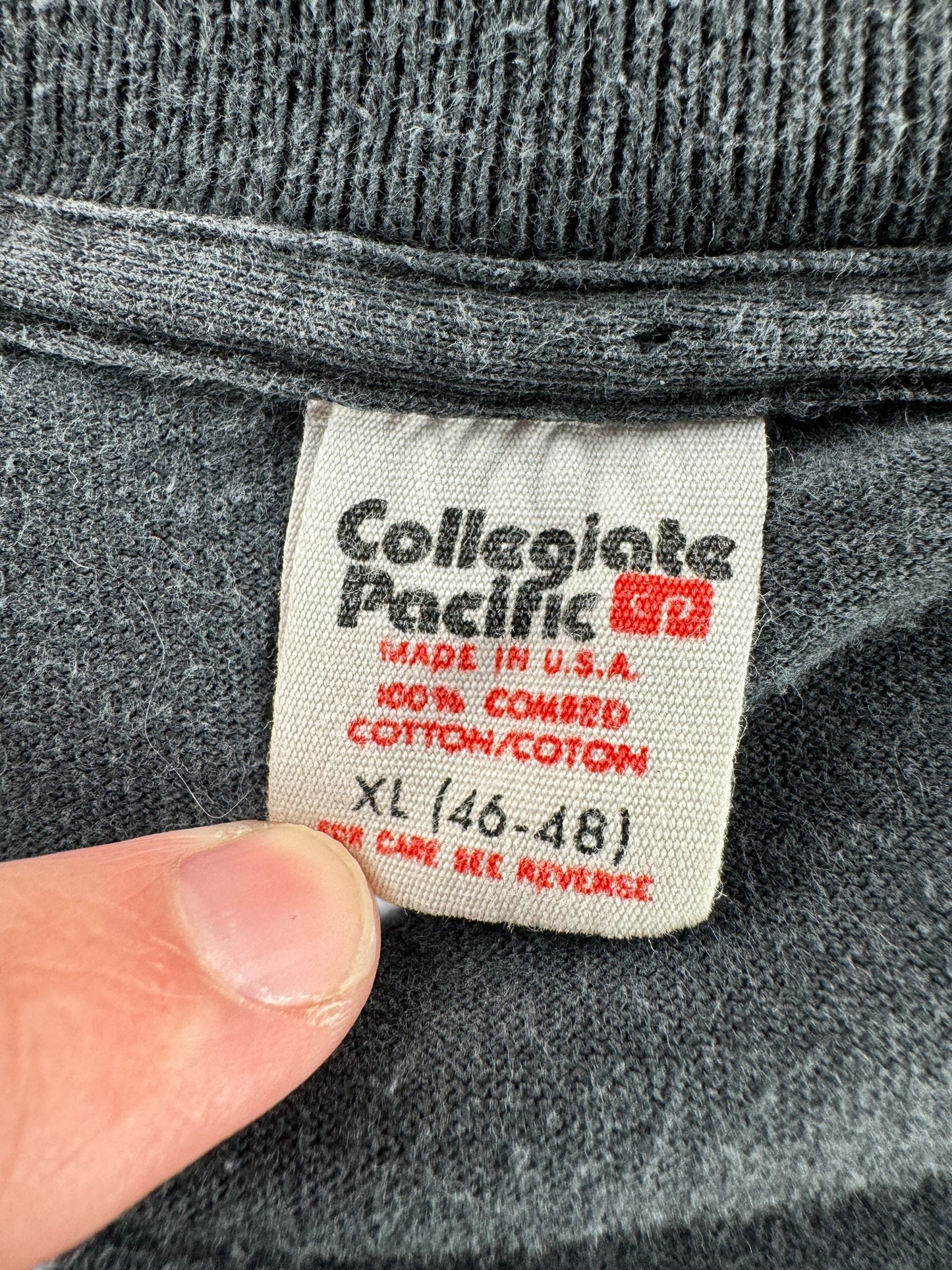 Tag on Vintage University of Okoboji Tee SZ XL
